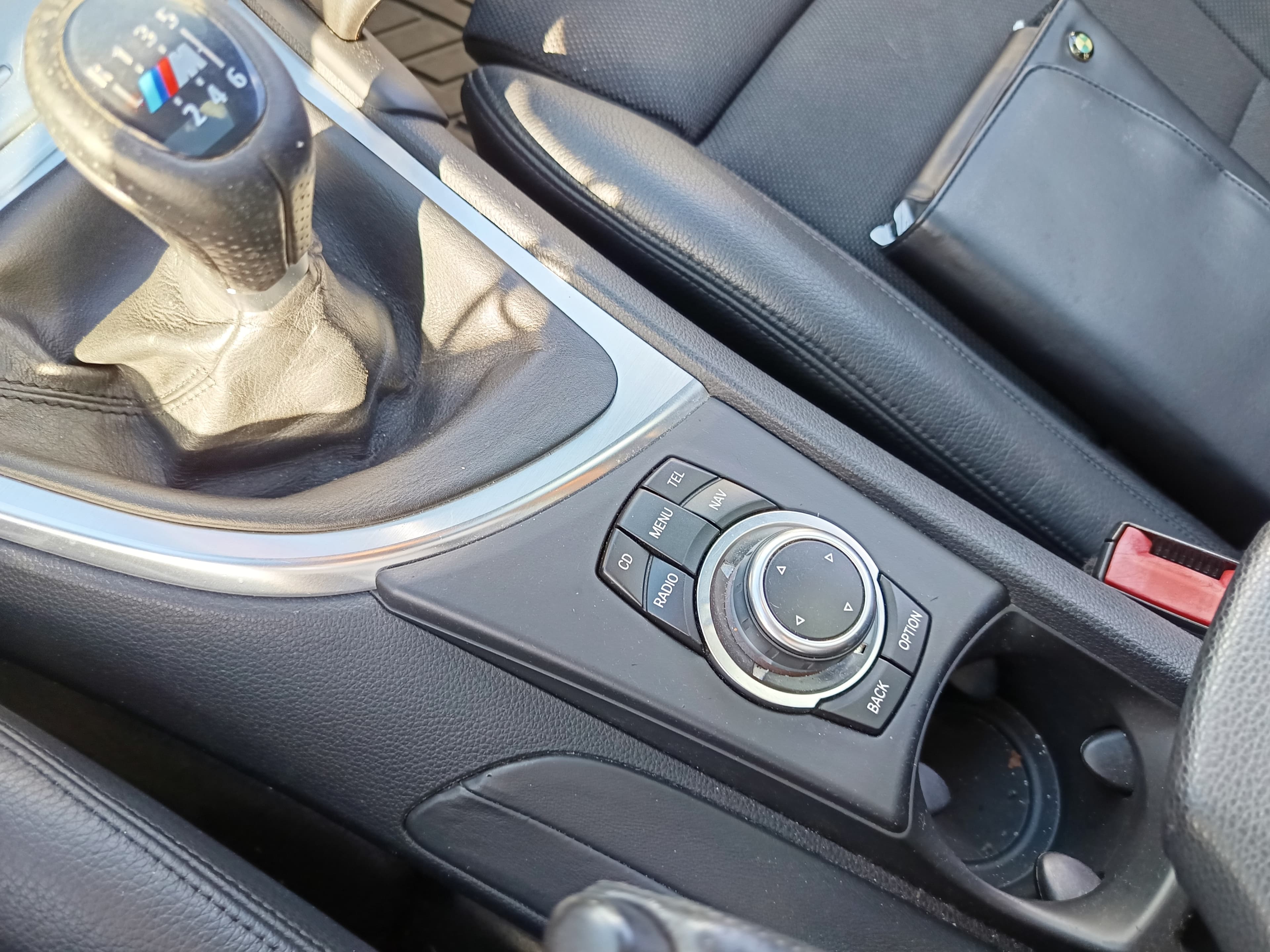 BMW 118d · Ano 2012 — imagem 36
