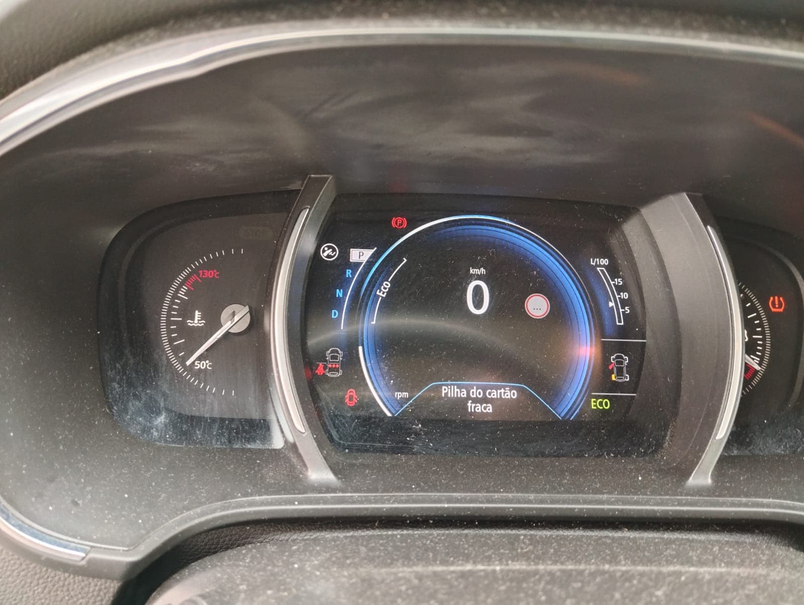Renault Mégane · Ano 2018 — image 25