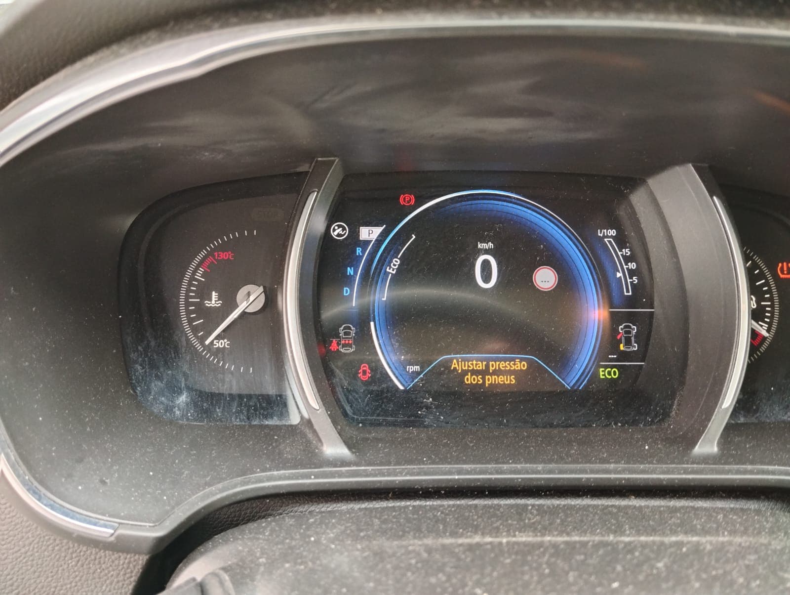 Renault Mégane · Ano 2018 — image 27