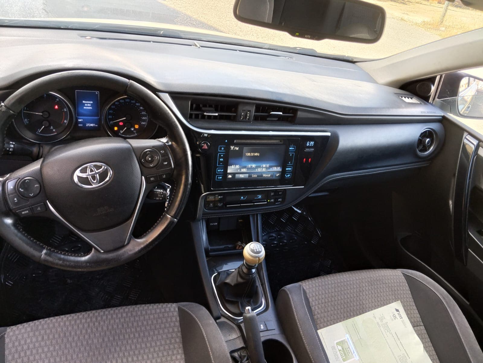 Toyota Auris · Ano 2017 — image 18