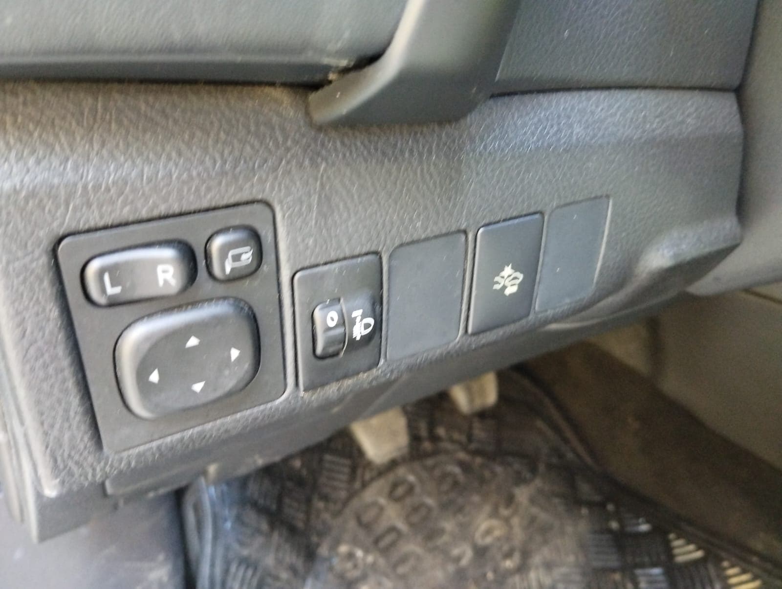 Toyota Auris · Ano 2017 — image 17