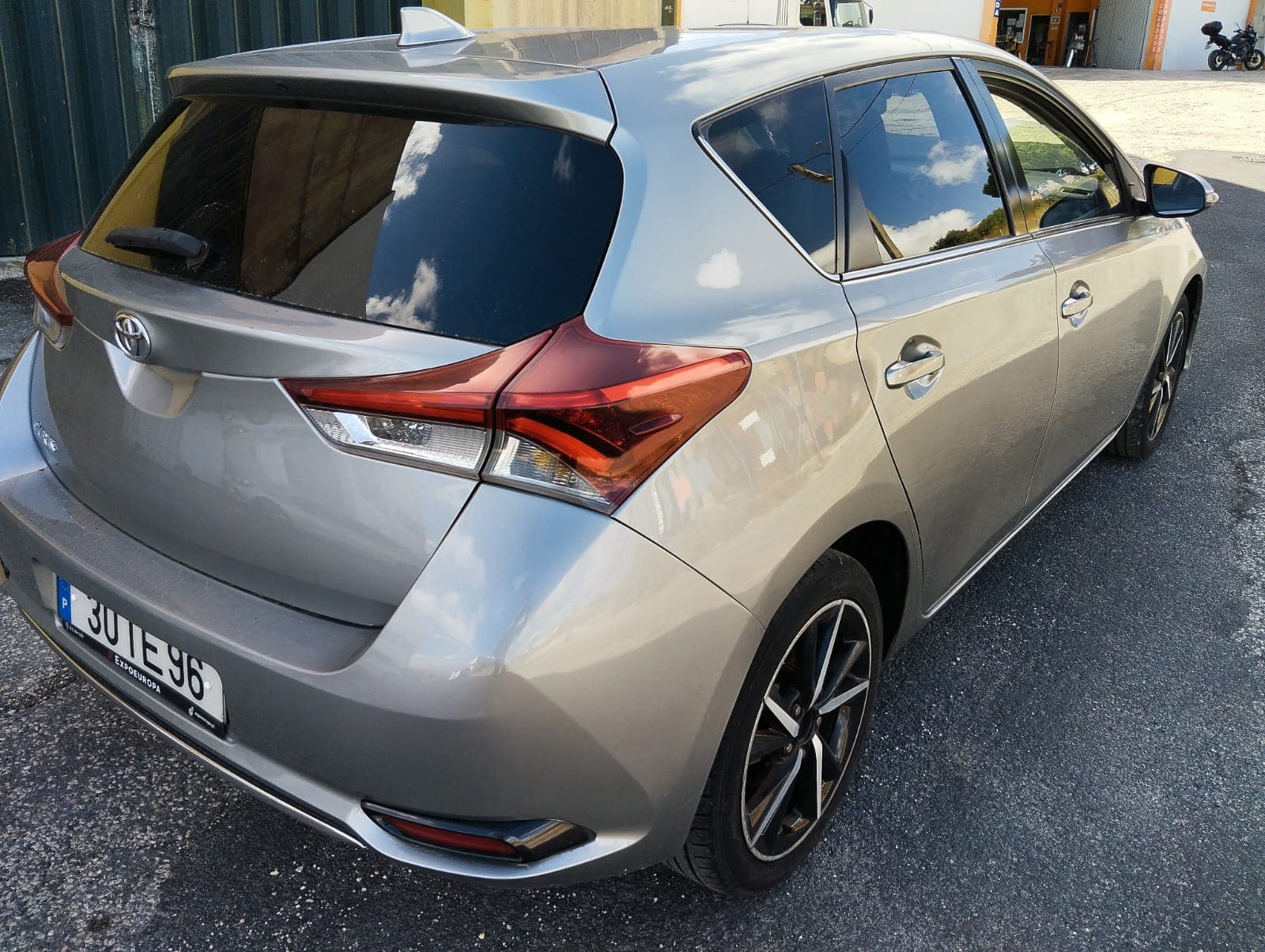 Toyota Auris · Ano 2017 — image 5