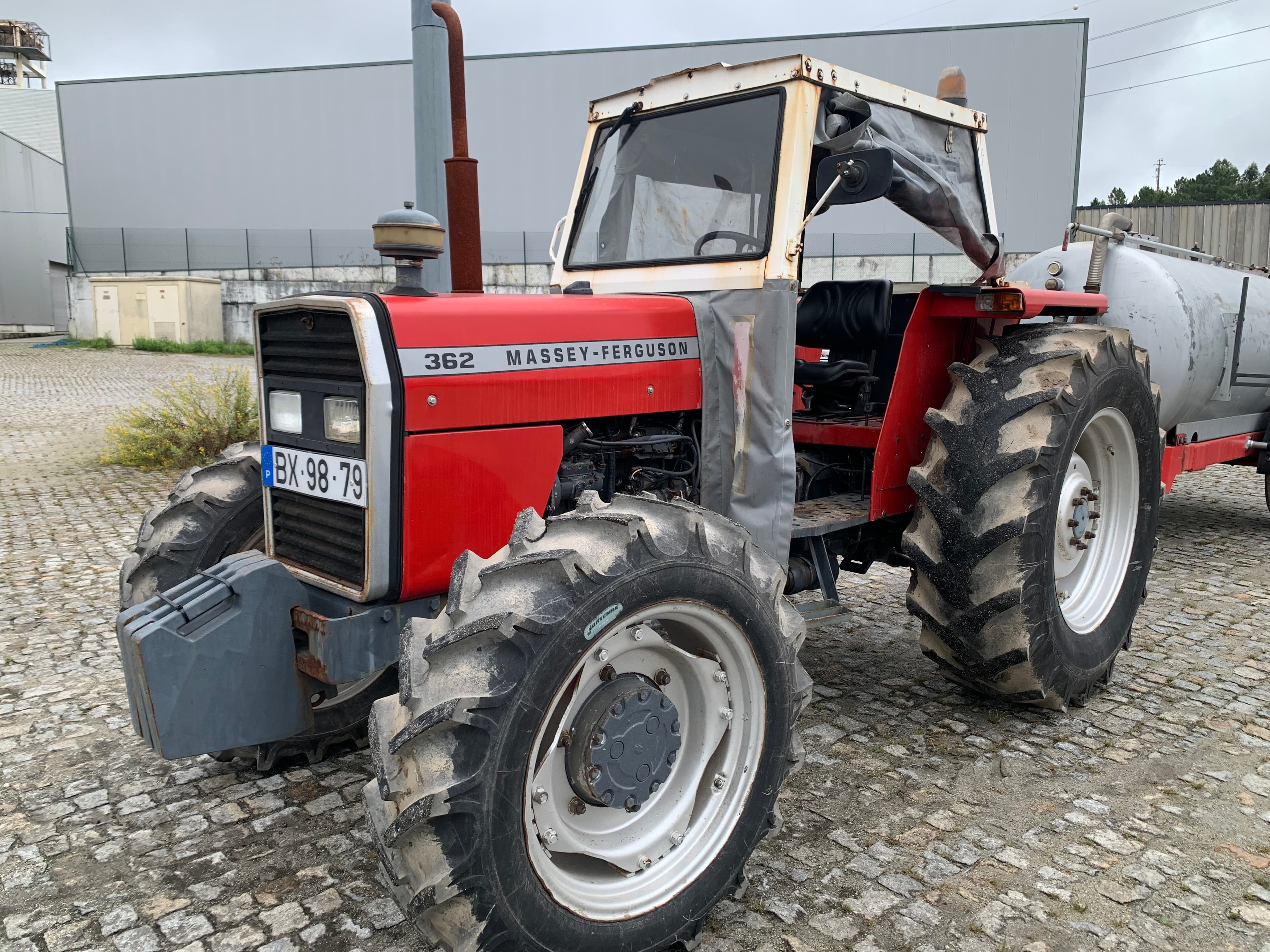 Trator Agrícola Massey Ferguson — imagen 2