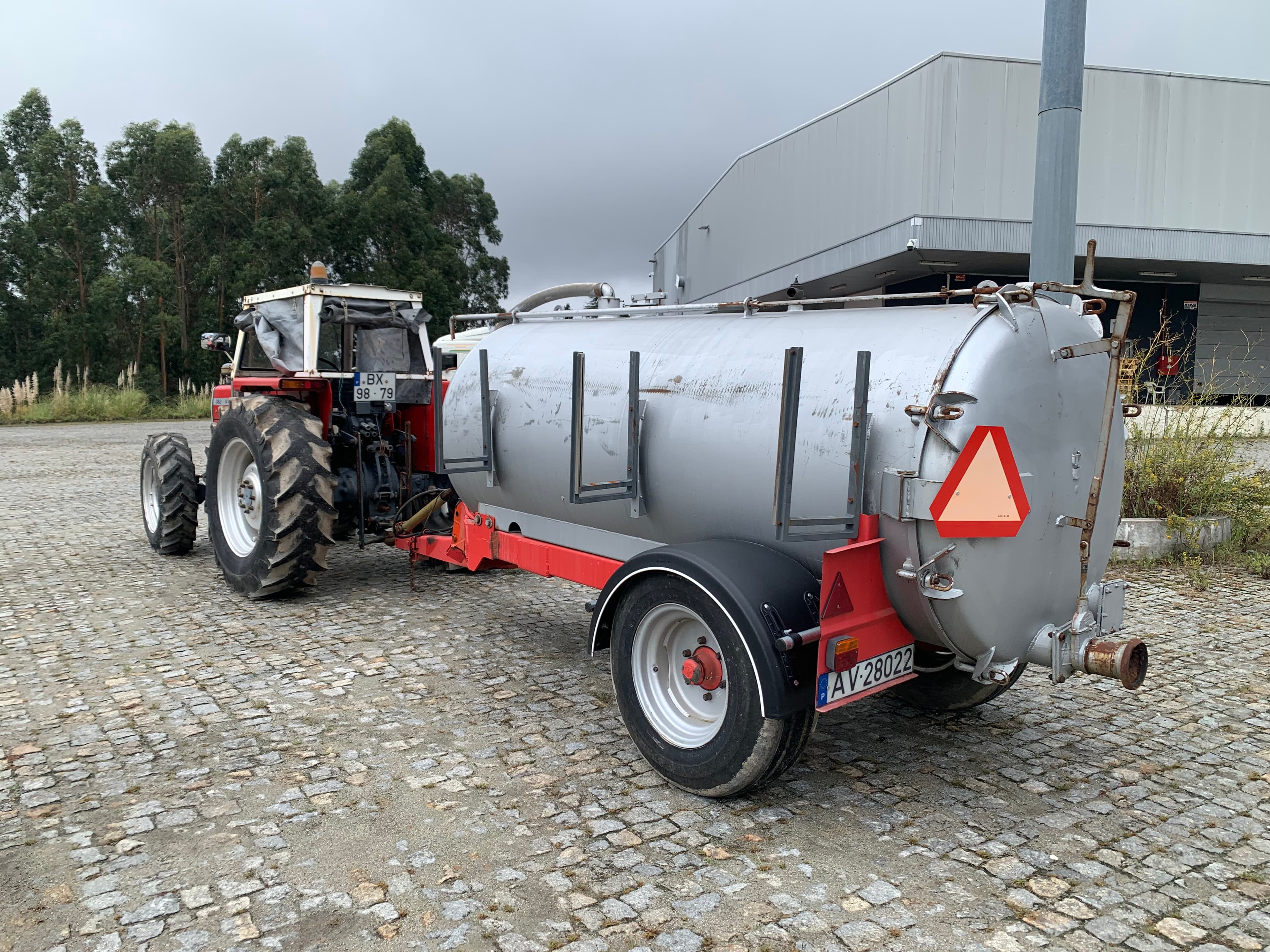 Reboque Agrícola Cisterna Herculano — imagem 3