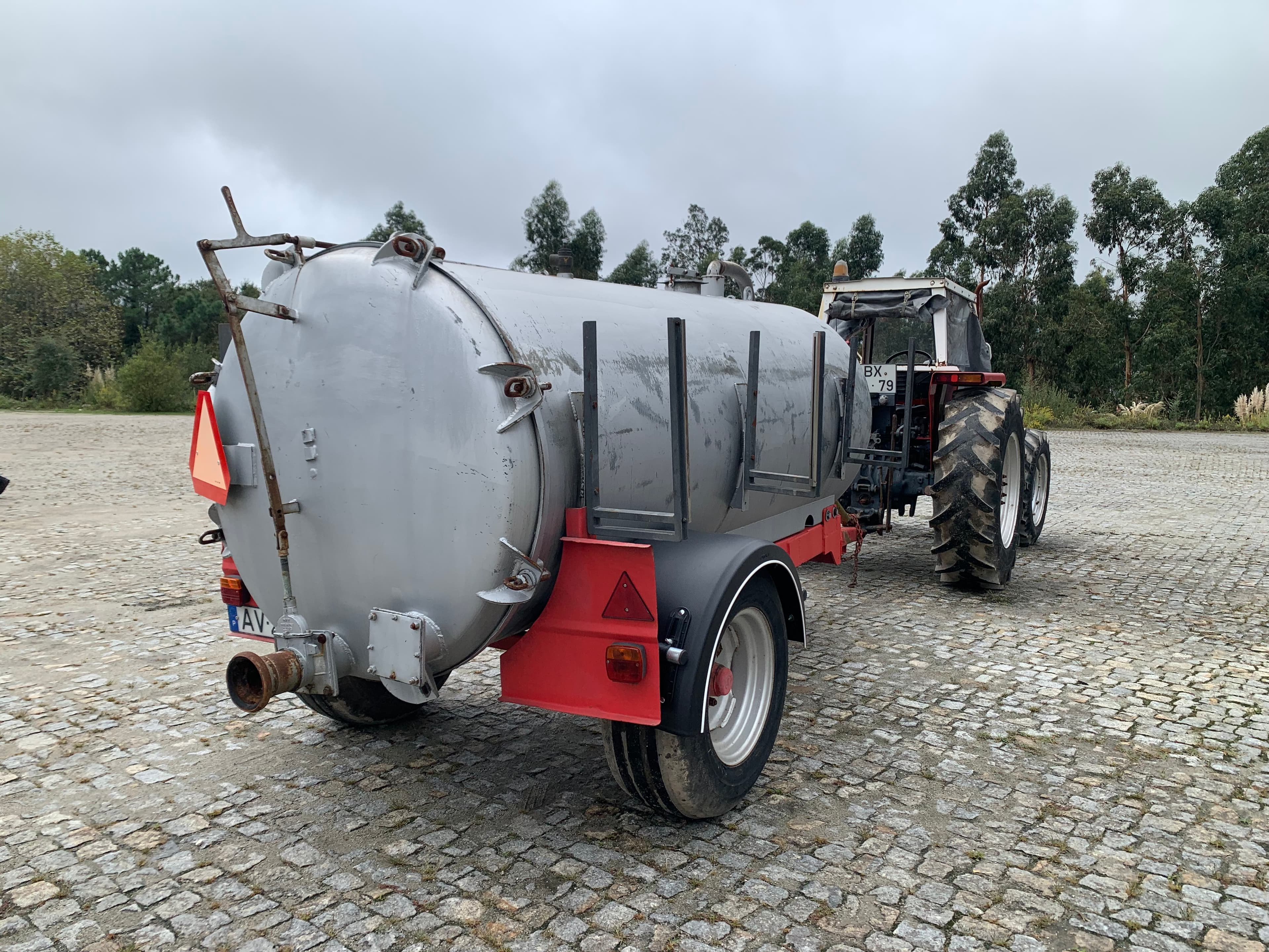 Reboque Agrícola Cisterna Herculano — imagem 4