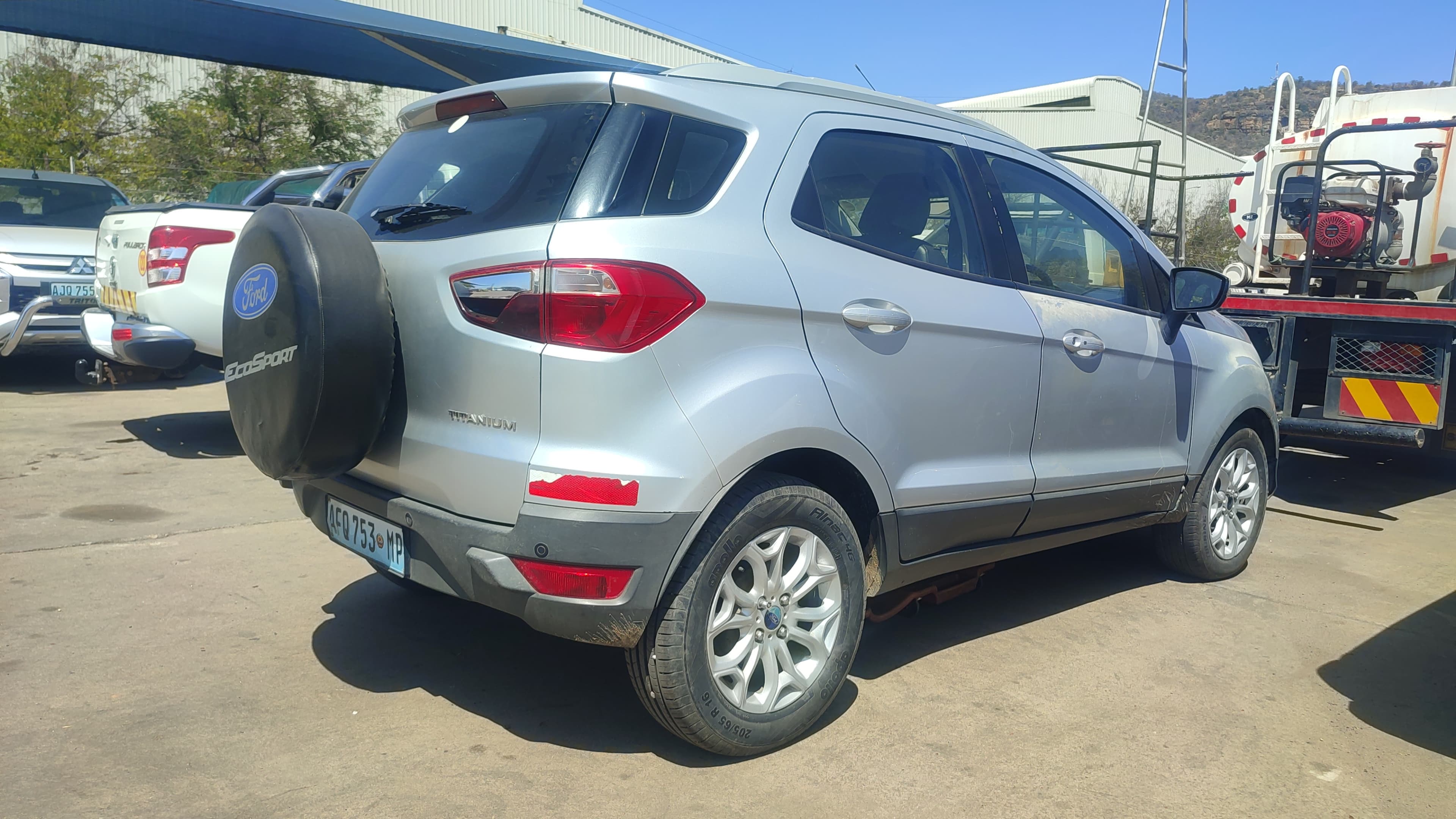 Ford Ecosport · Ano 2016 — imagem 12