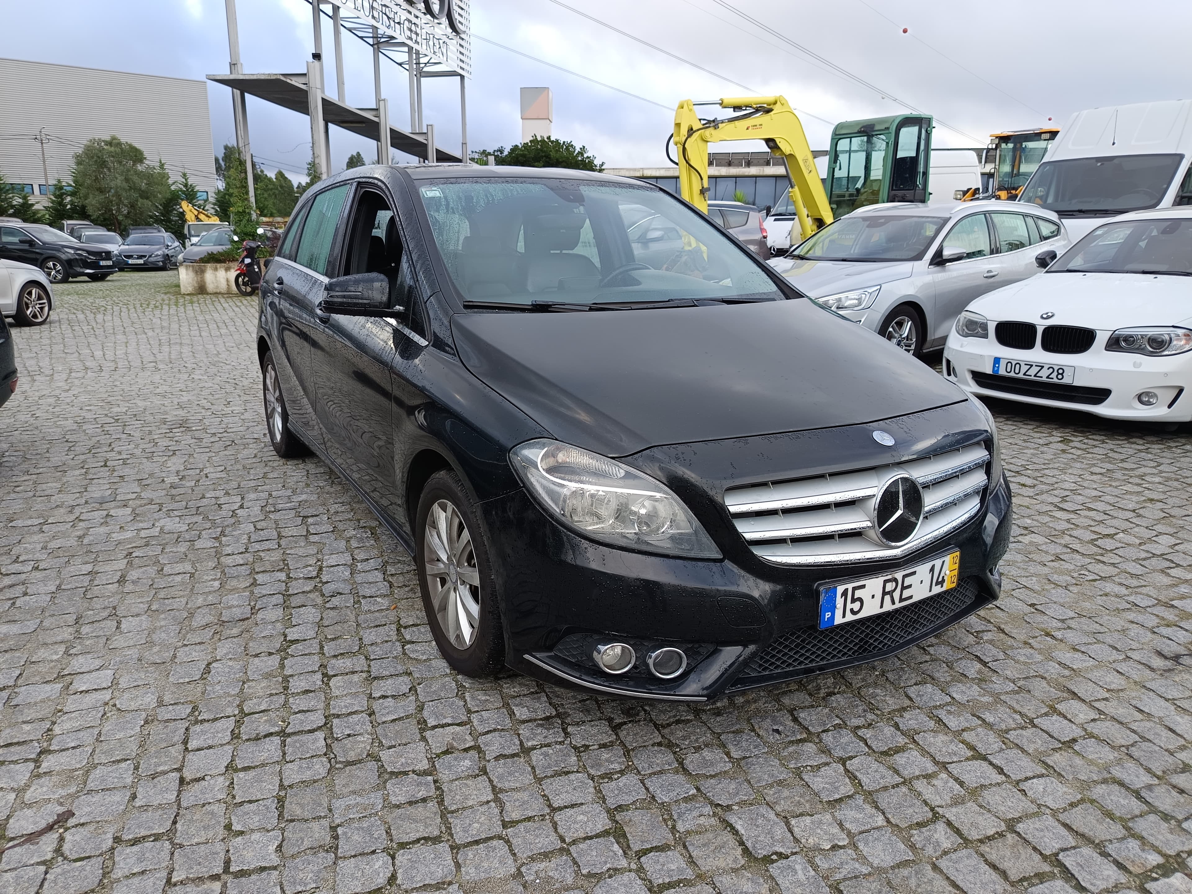 Mercedes-Benz B180 CDI · Ano 2012 — imagem 3