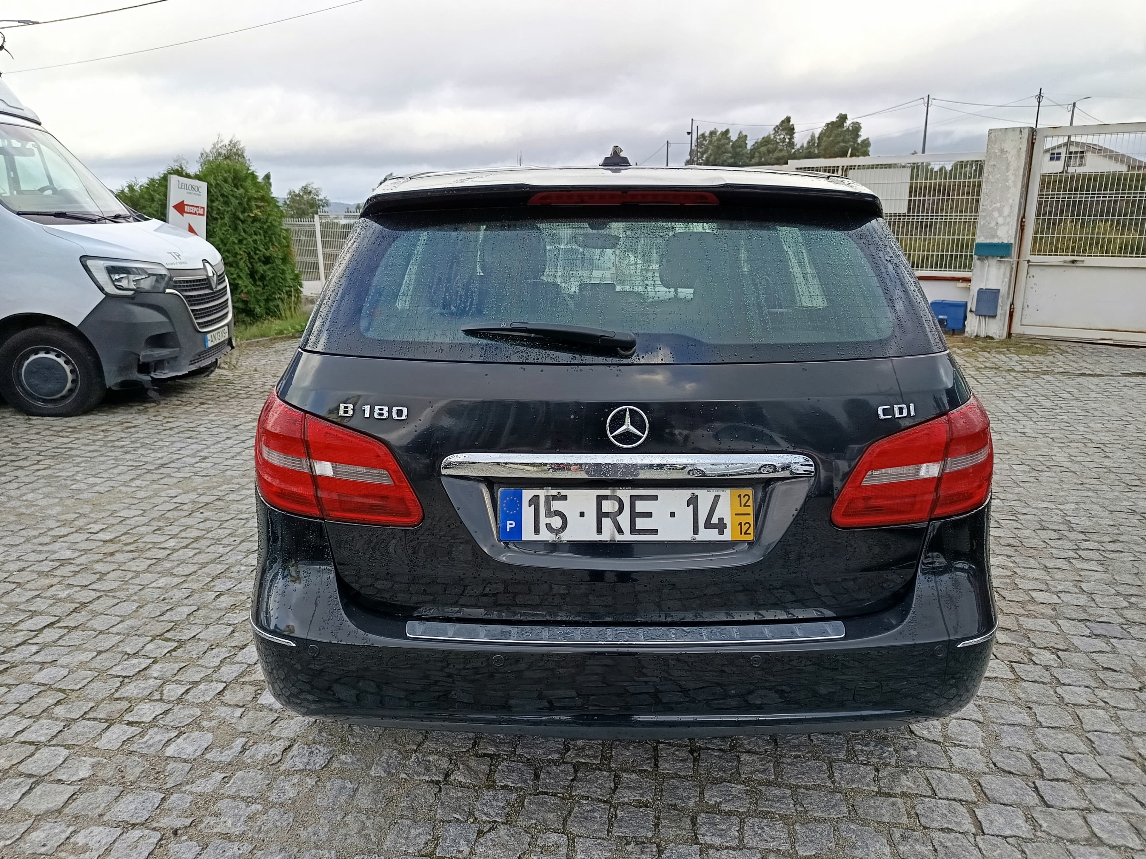 Mercedes-Benz B180 CDI · Ano 2012 — imagem 5