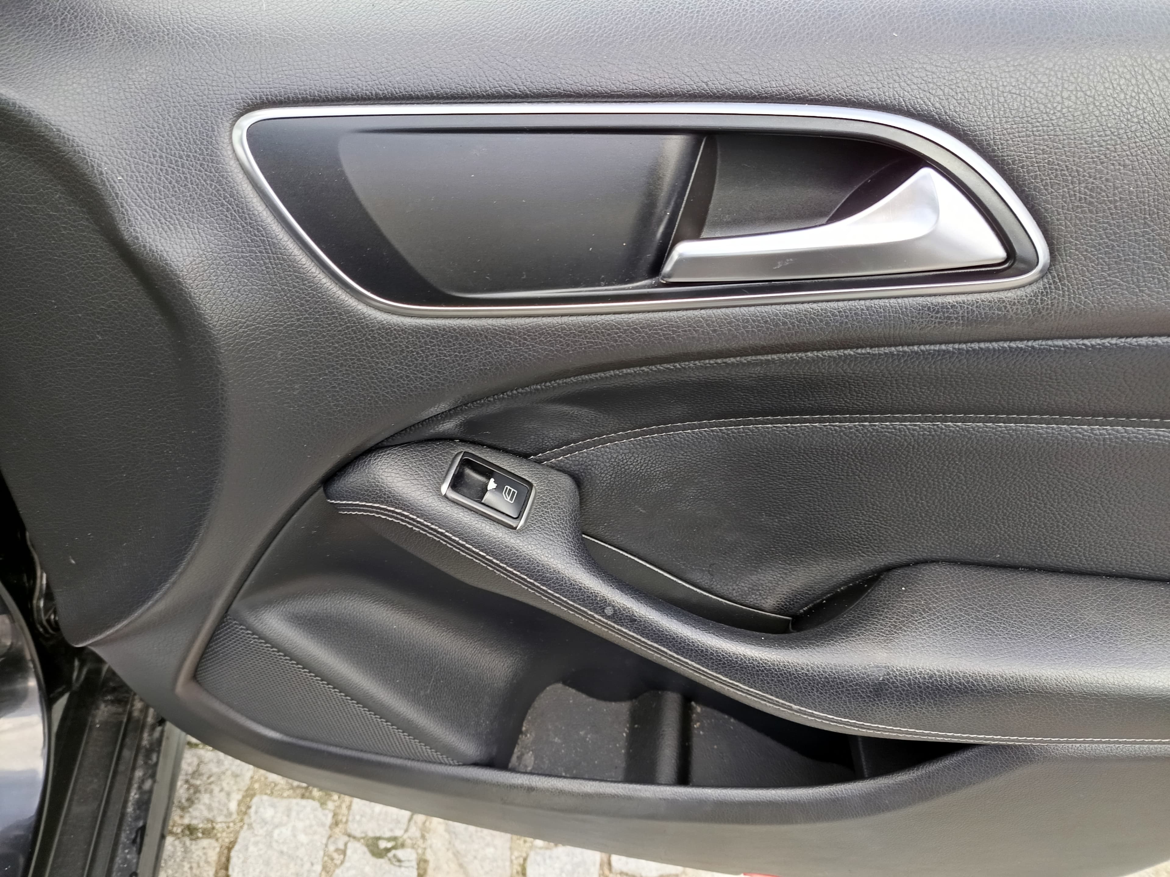 Mercedes-Benz B180 CDI · Ano 2012 — imagem 21