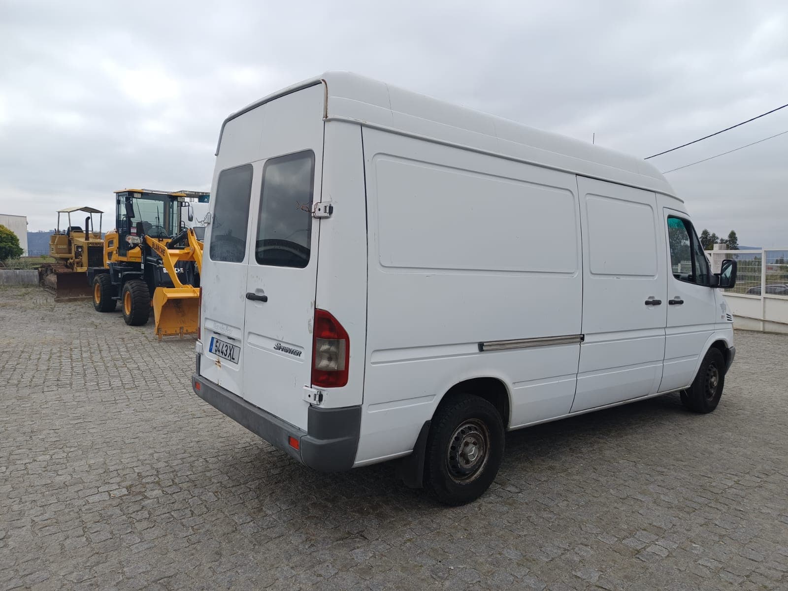 Mercedes-Benz Sprinter · Ano 2004 — imagem 7