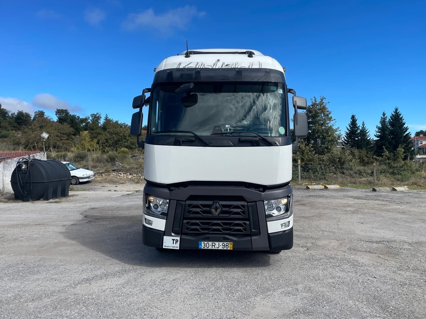 Renault T460 · Ano 2016 — image 3