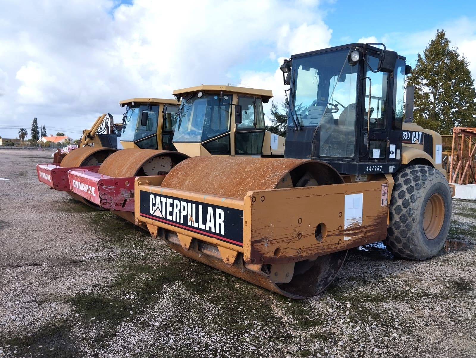 Cilindro Auto-Prop. Vibrador Solos 15 T Caterpillar CS 583 D