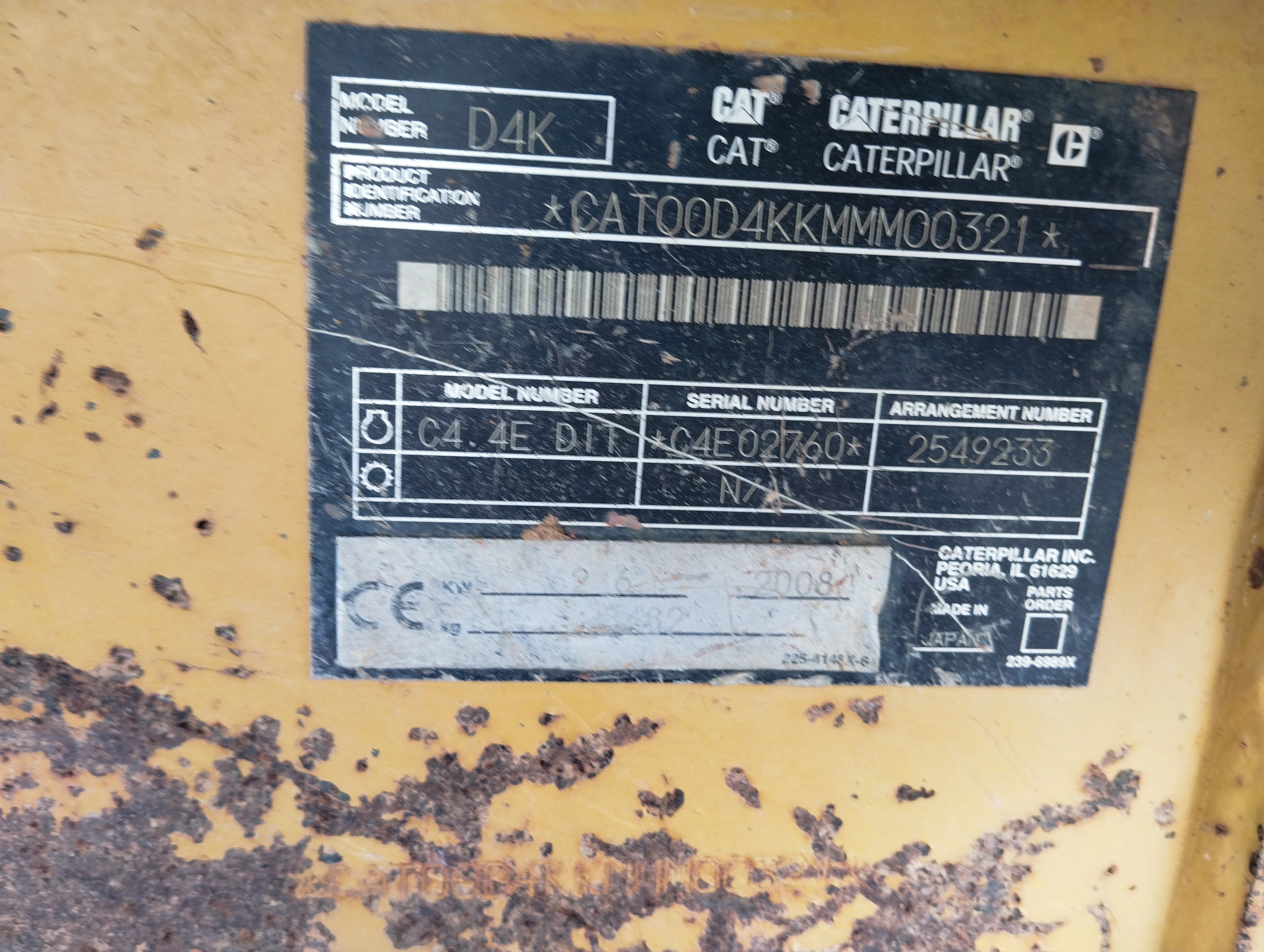 Trator de Rastos 10 T Caterpillar D4 K XL — imagem 6