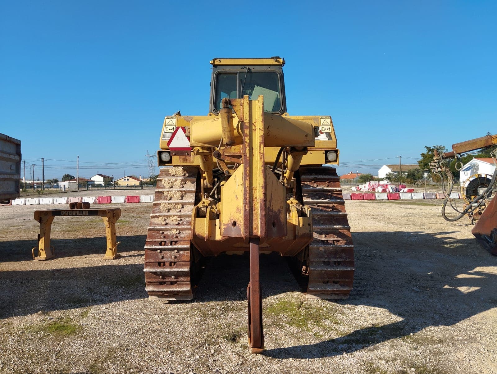 Trator de Rastos 50 T Caterpillar D9 R PS — imagem 7