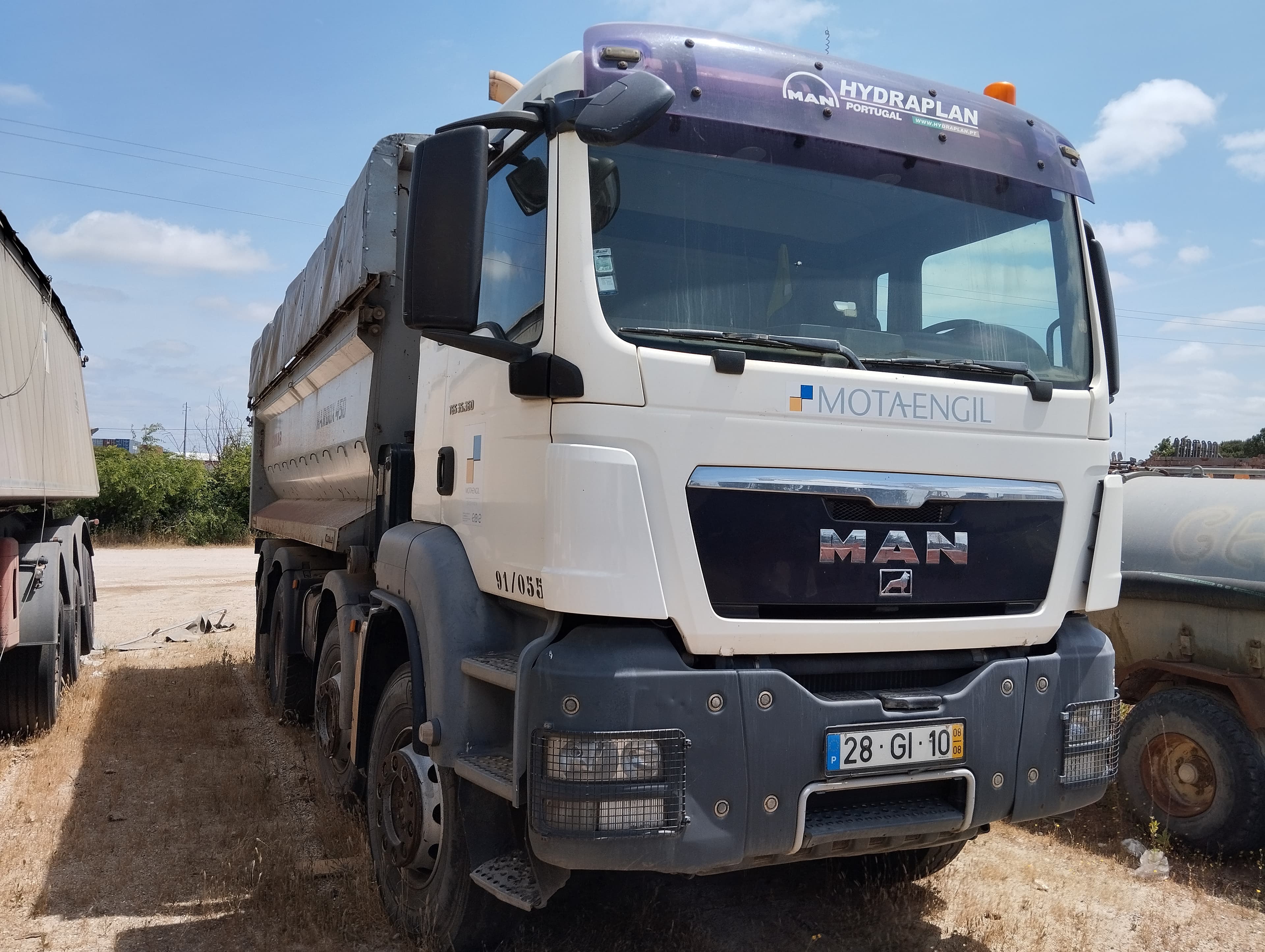 Camião Basculante Tras. 32 T MAN TGS 35.360 8x4 — imagem 3