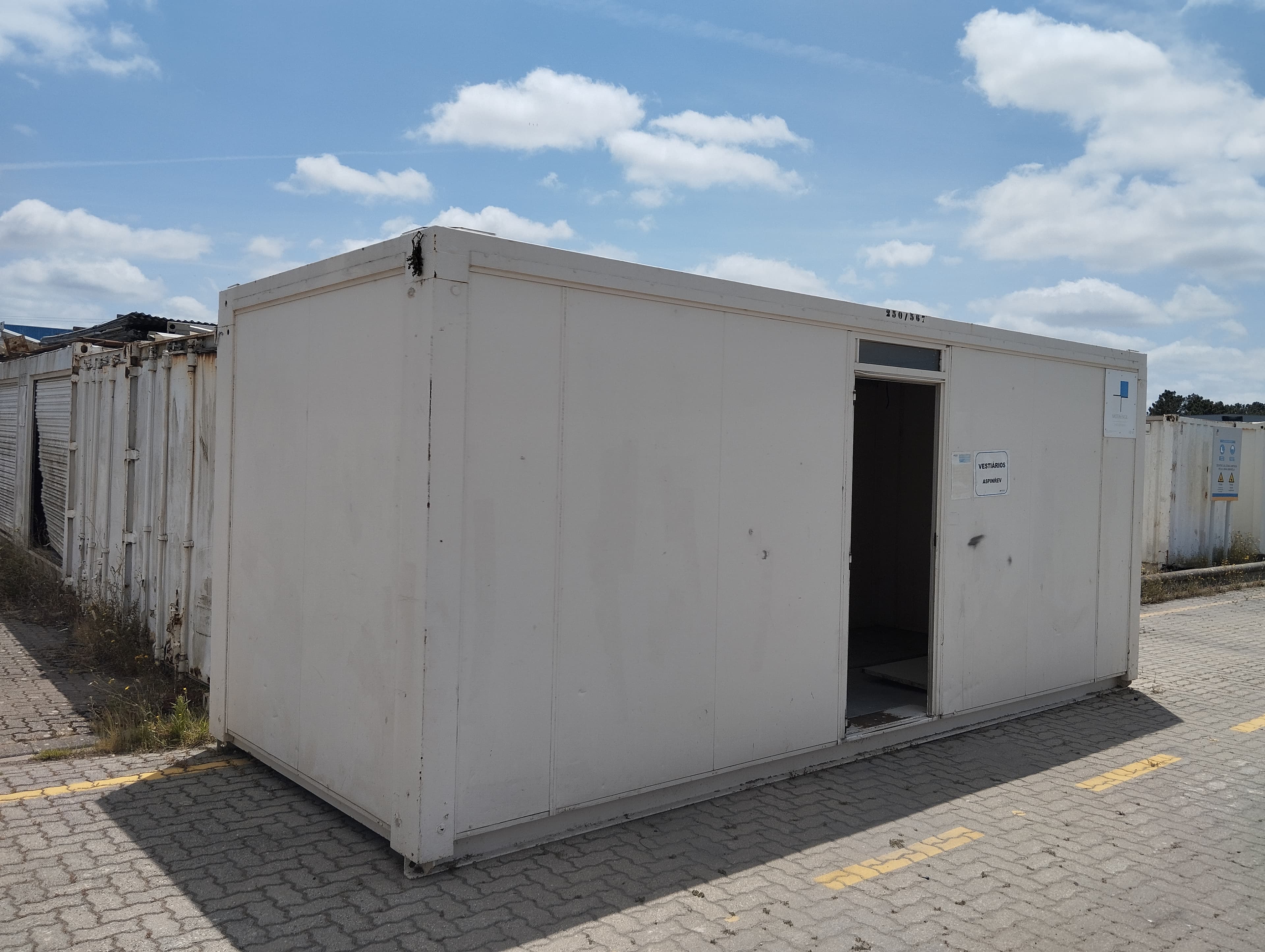 Monobloco — image 2