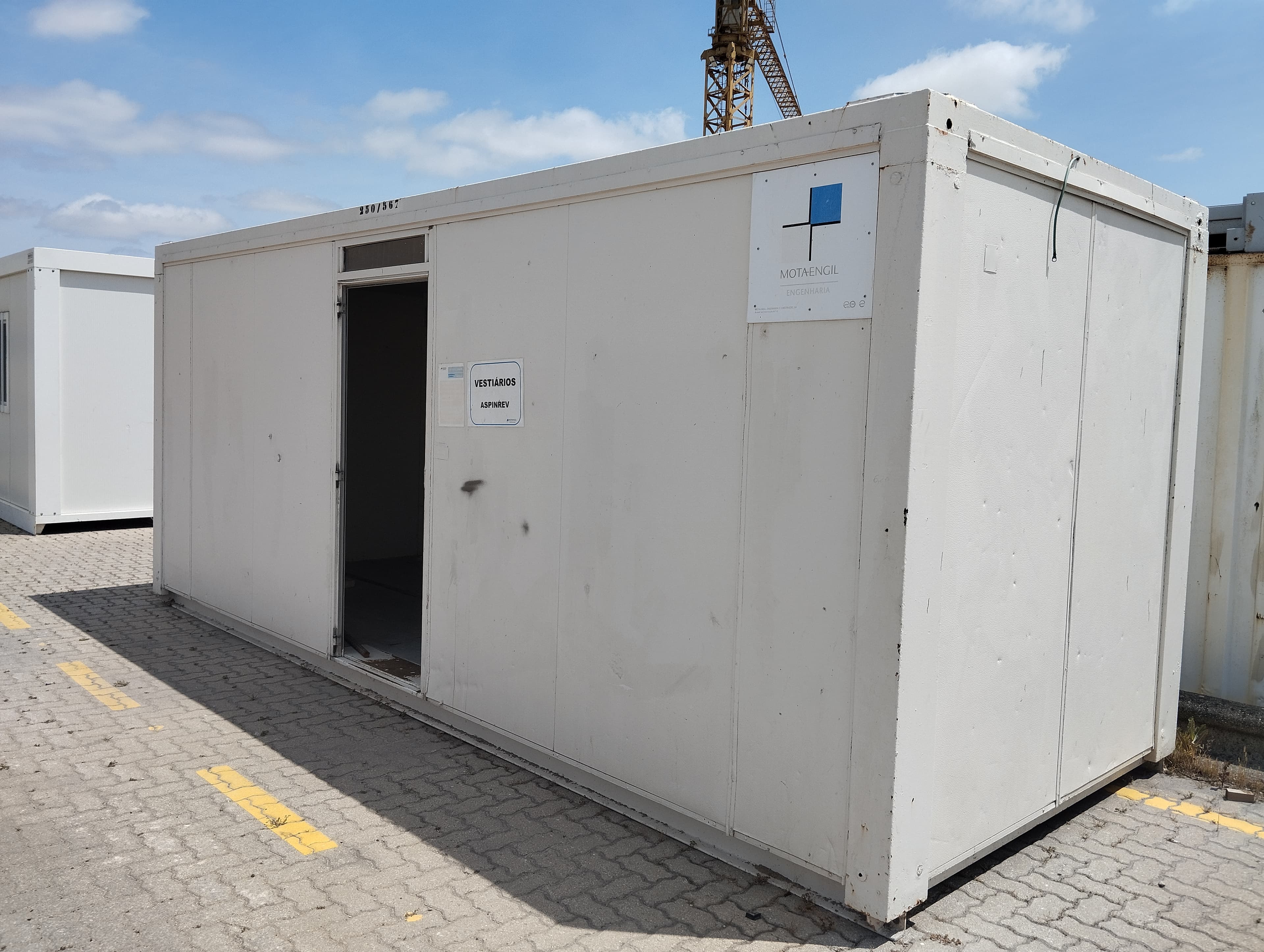 Monobloco — image 1
