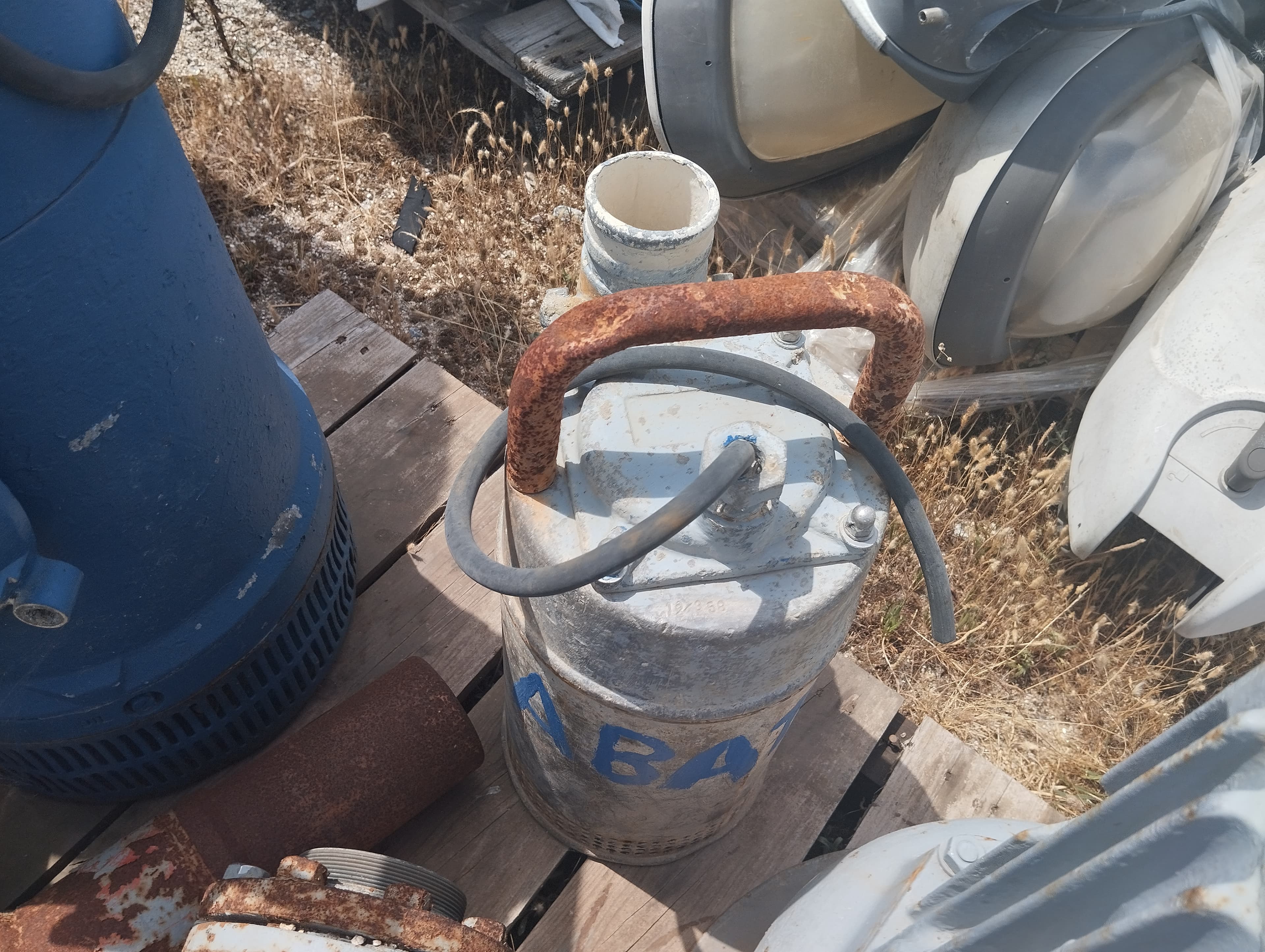 Submersible Pump — image 1