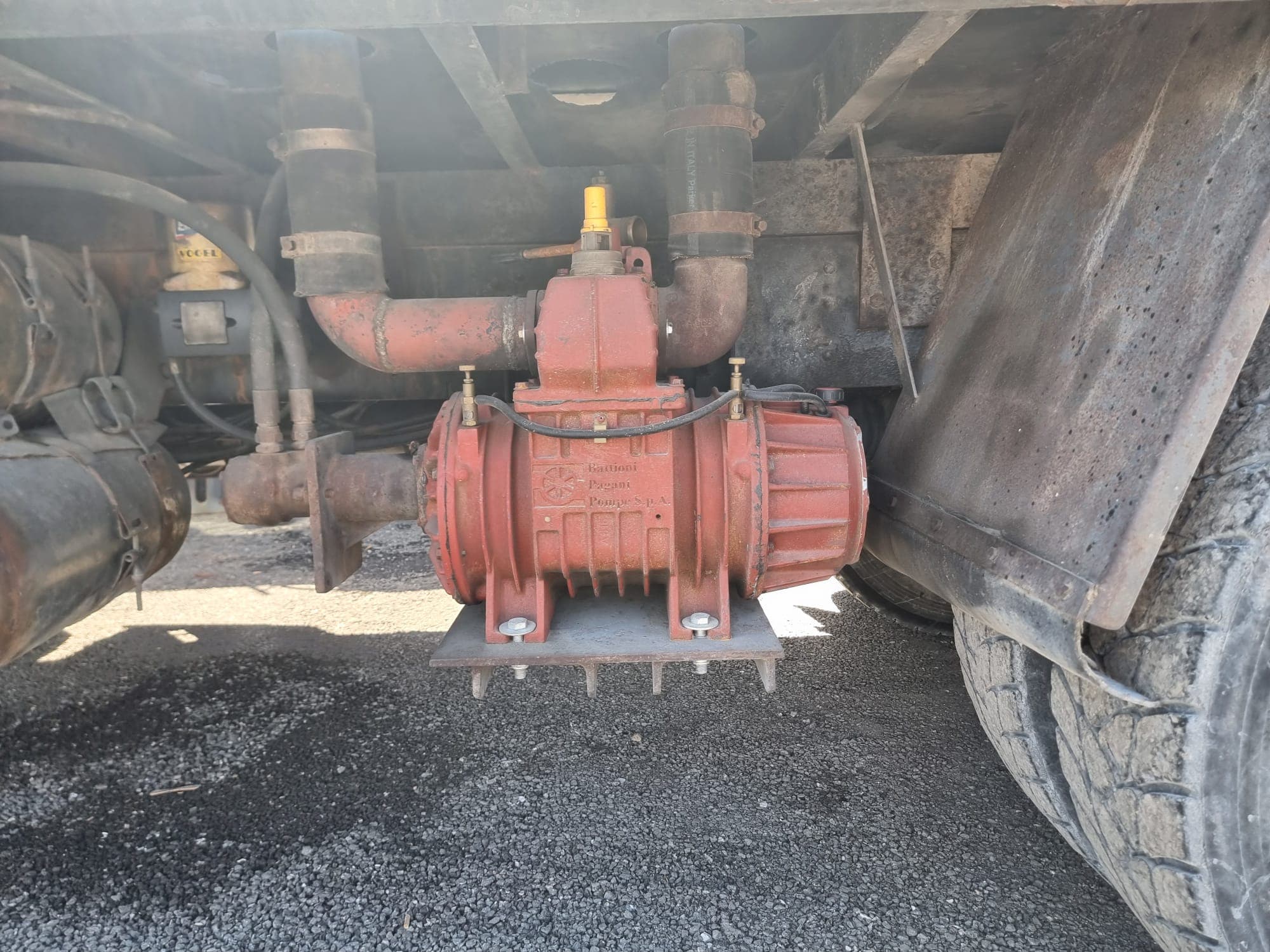 Autotanque de Água 12 M4 Scania P114 CB6x4 340 — imagem 11