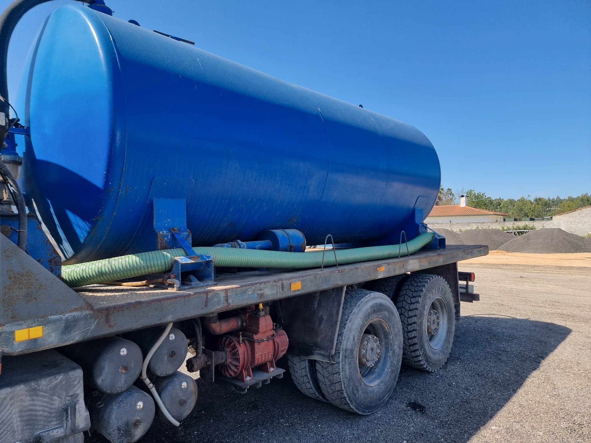 Autotanque de Água 12 M4 Scania P114 CB6x4 340 — imagem 5