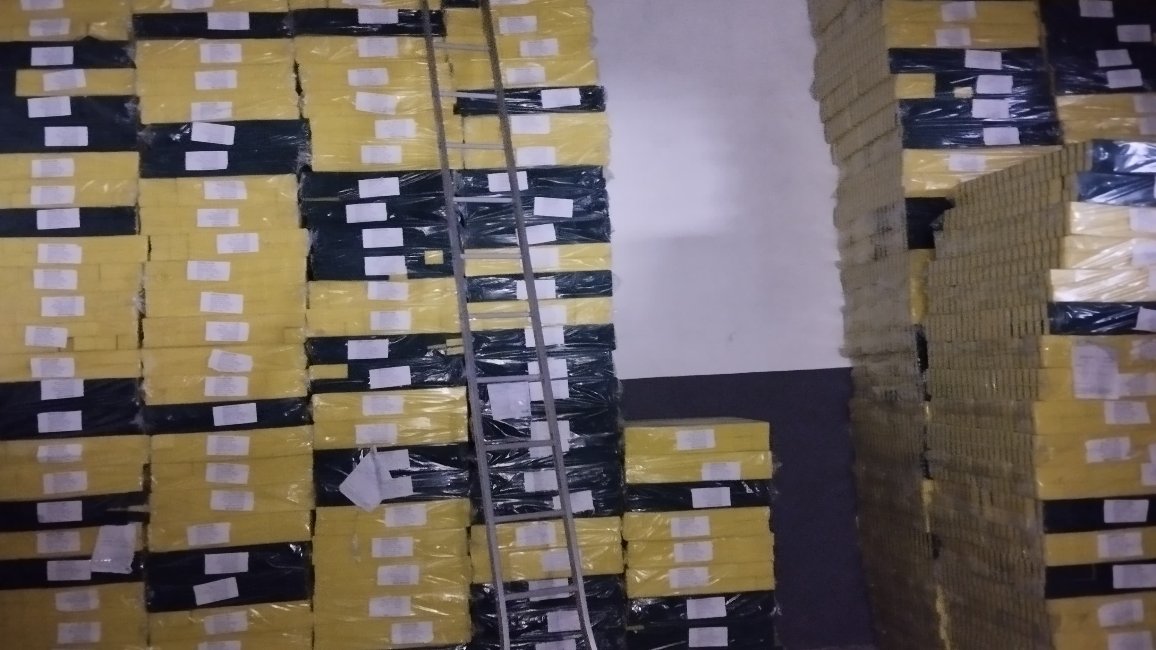 Stock de Produto Acabado e Semiacabado · Sistemas de Aspiração de Poeiras — imagem 39