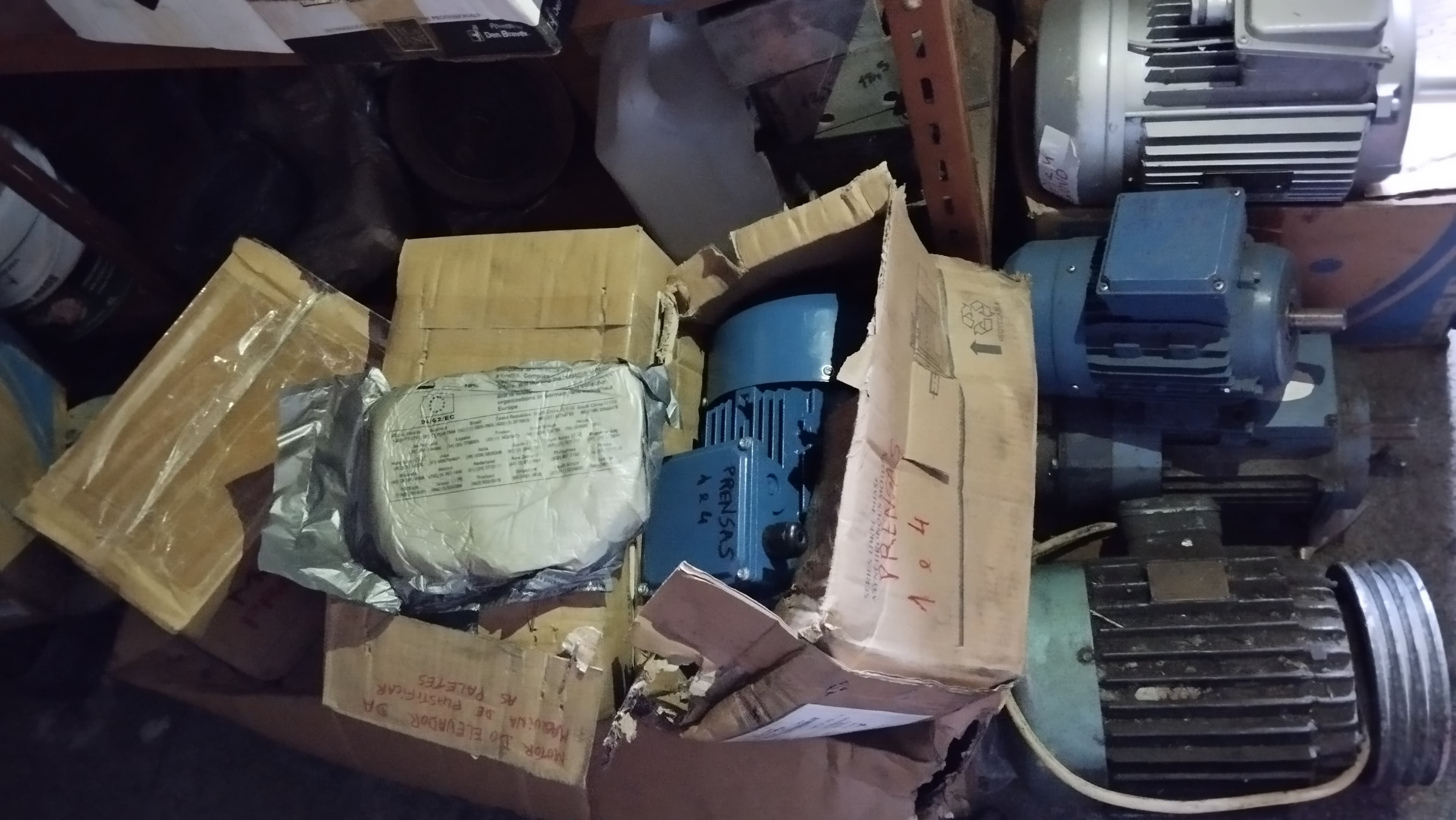 Stock de Produto Acabado e Semiacabado · Sistemas de Aspiração de Poeiras — imagem 32