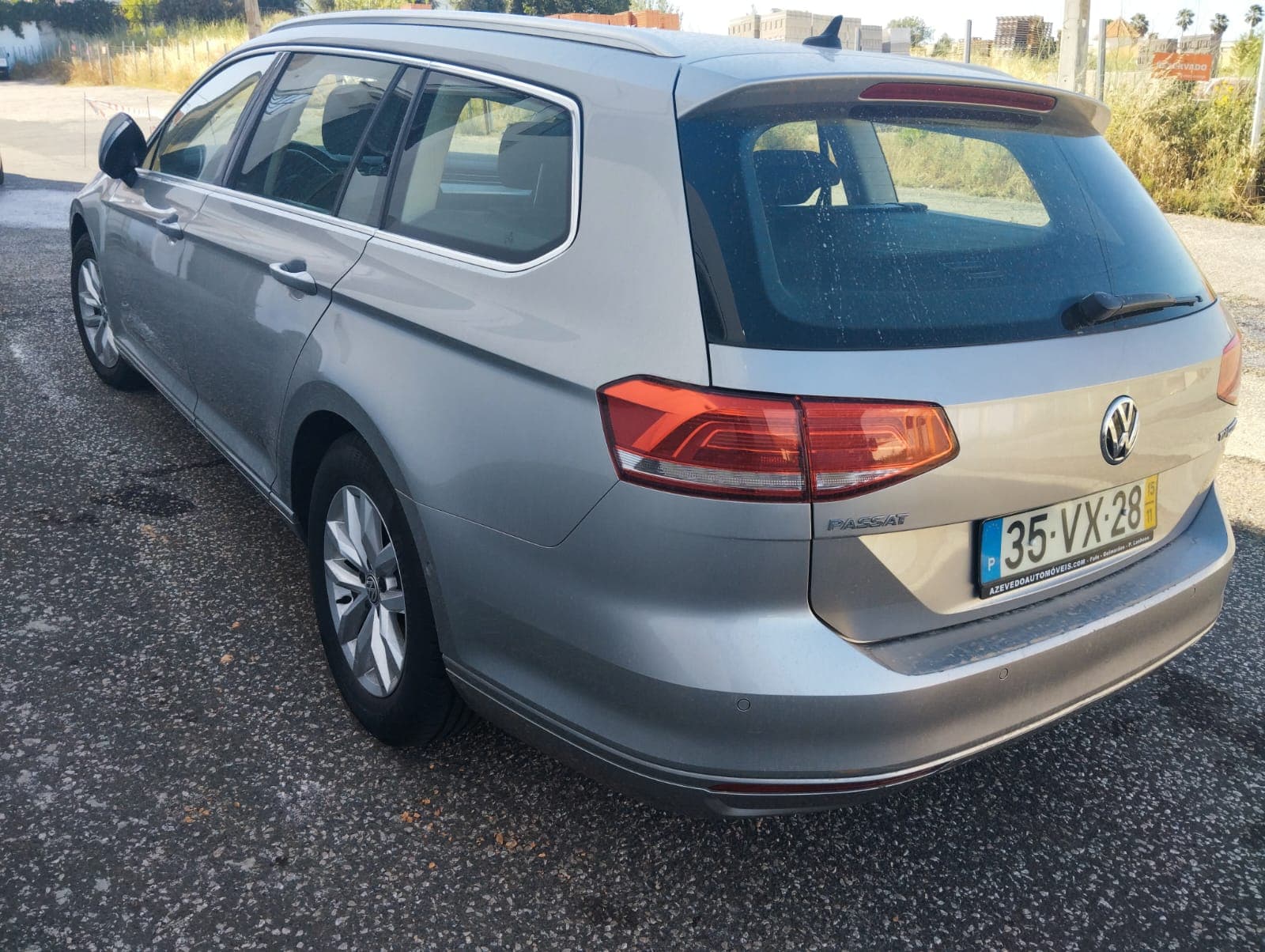 Volkswagen Passat B8 Variant 1.6 TDI · Ano 2015 — imagen 4
