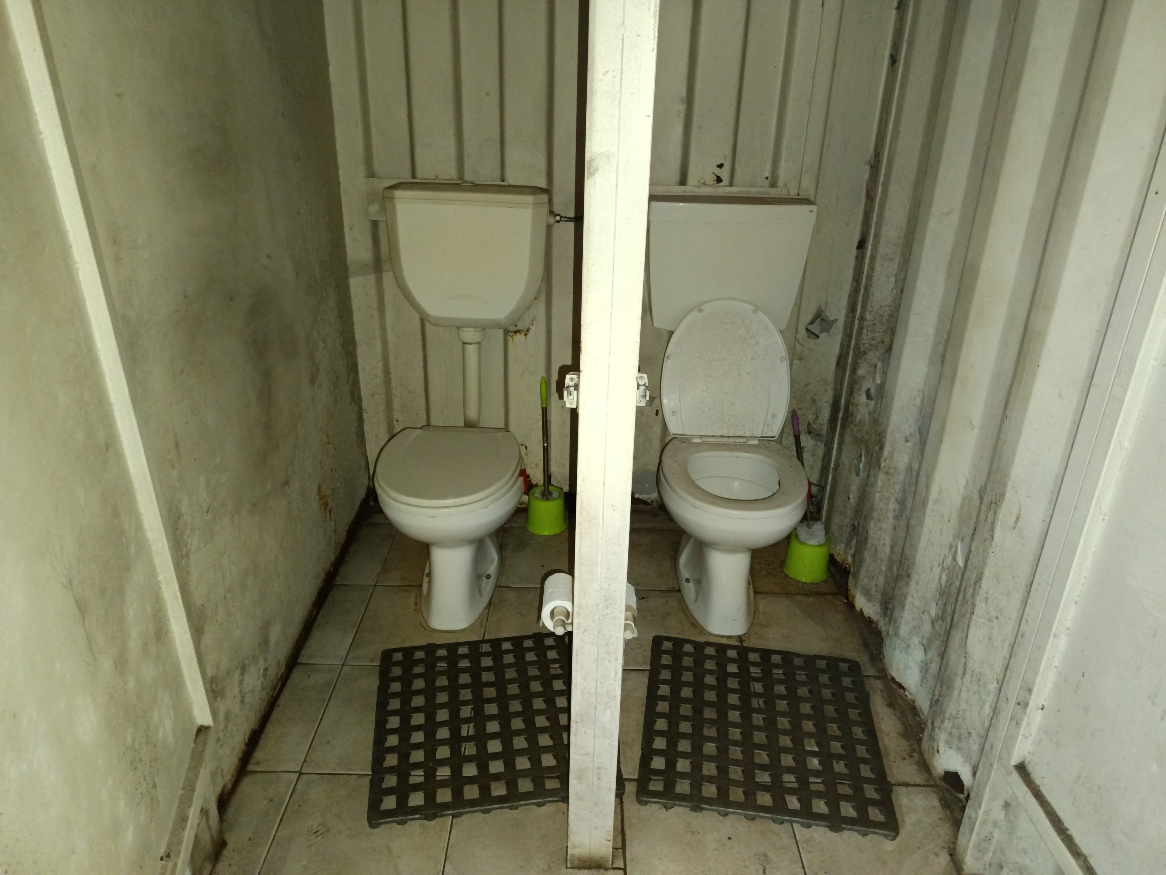 Marine Container — image 11
