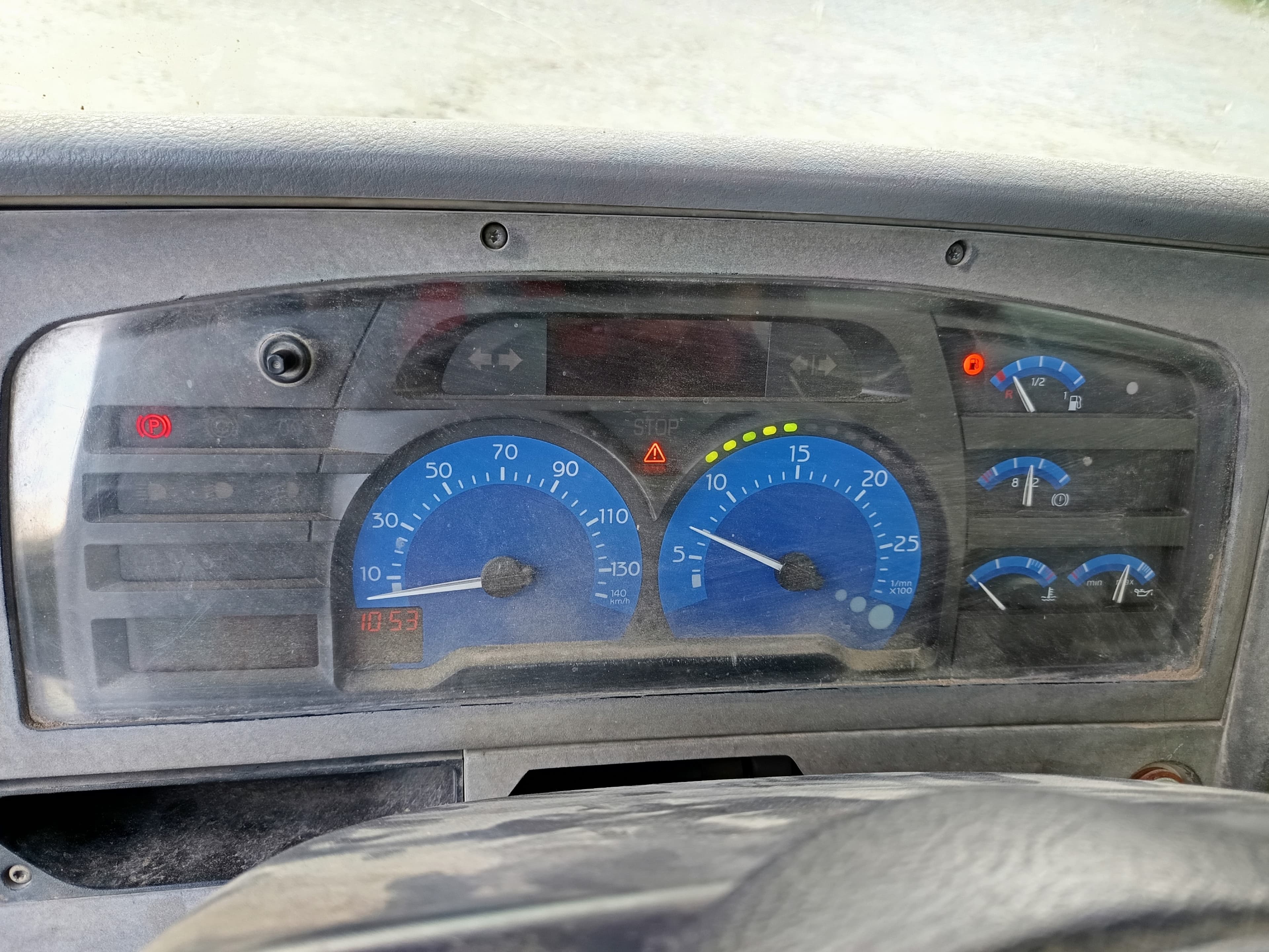 Renault 370 · Ano 2007 — imagem 28