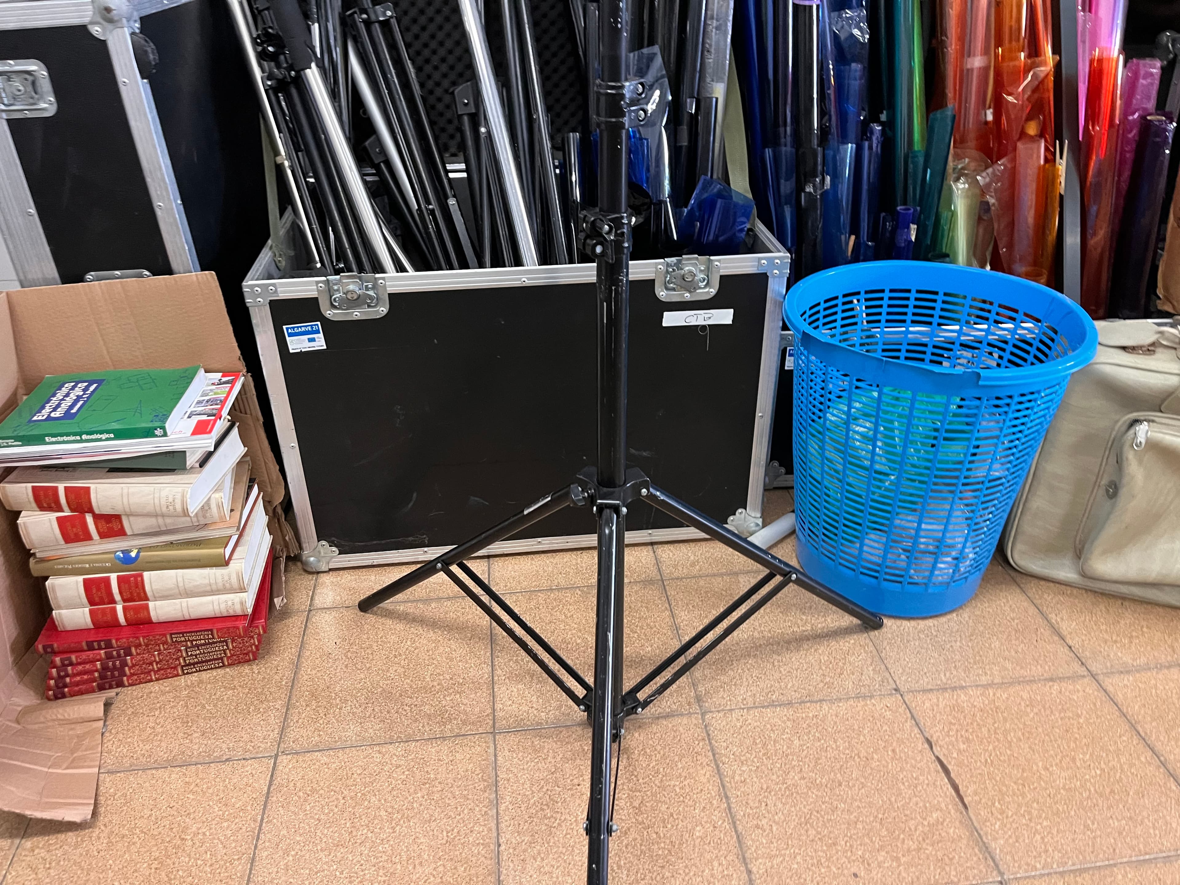 Equipamentos de Som e Imagem — imagen 40