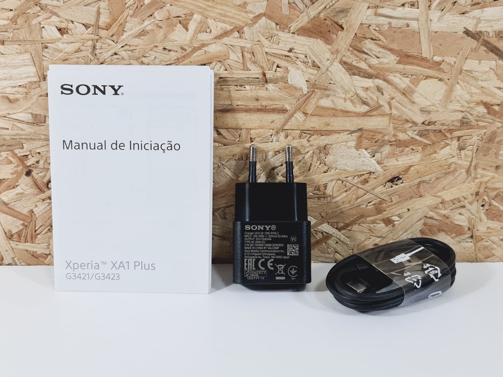 Telemóvel Sony XPERIA XA1 Plus — imagen 2