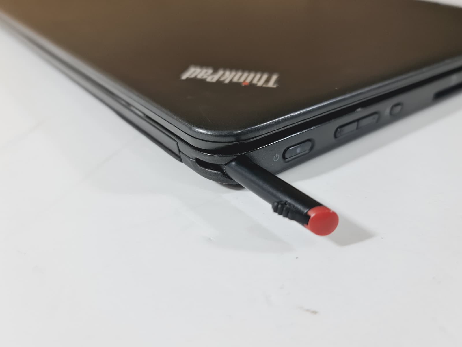 Portátil Lenovo S1 Yoga 12 — imagem 11
