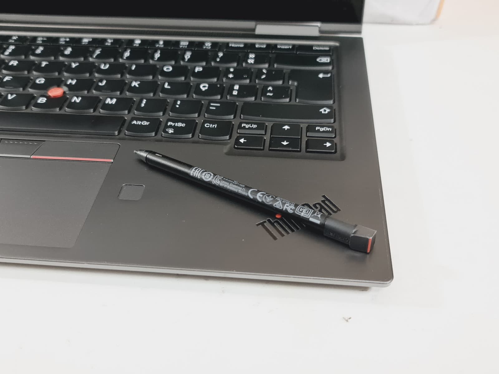 Impressora multifunções HP Envy 6020e · Portátil Lenovo ThinkPad X1 Yoga G4 360º — imagen 12