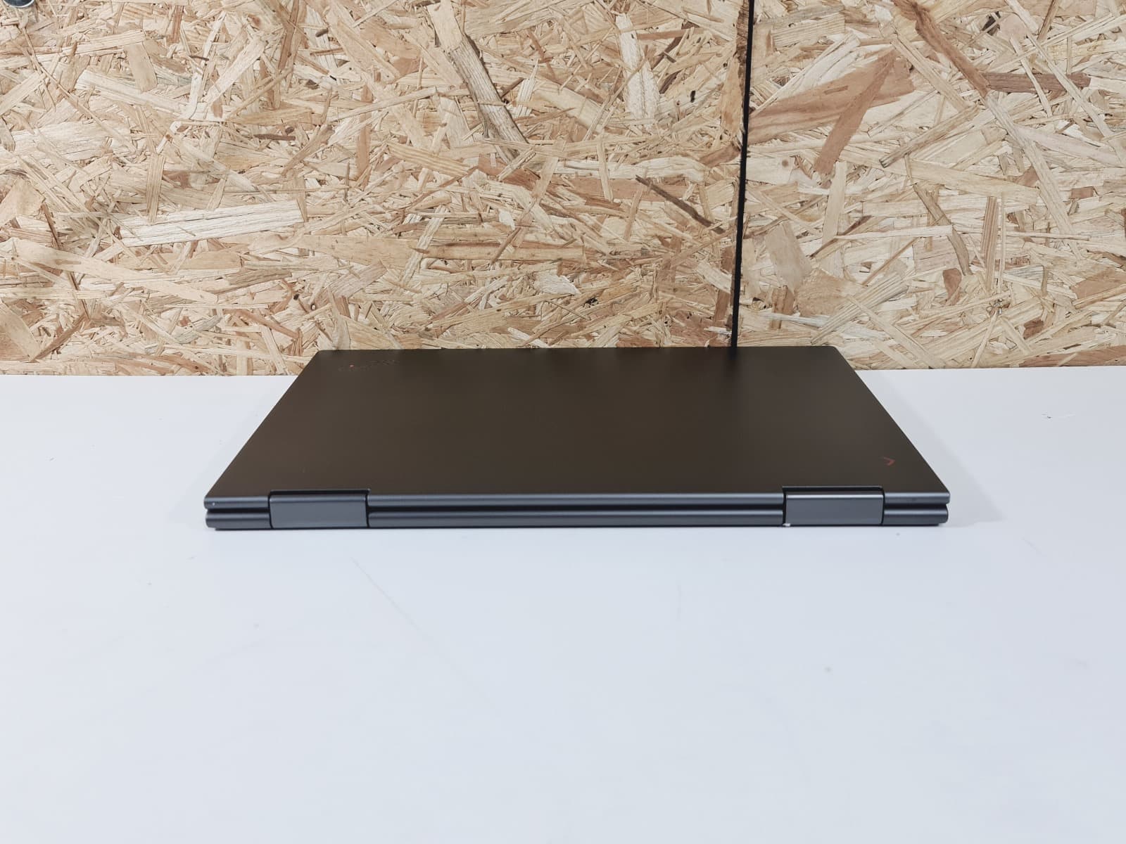 Impressora multifunções HP Envy 6020e · Portátil Lenovo ThinkPad X1 Yoga G4 360º — imagen 4