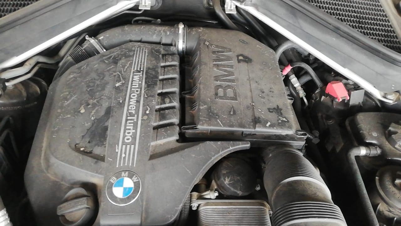 BMW X6 35i · Ano 2011 — image 2