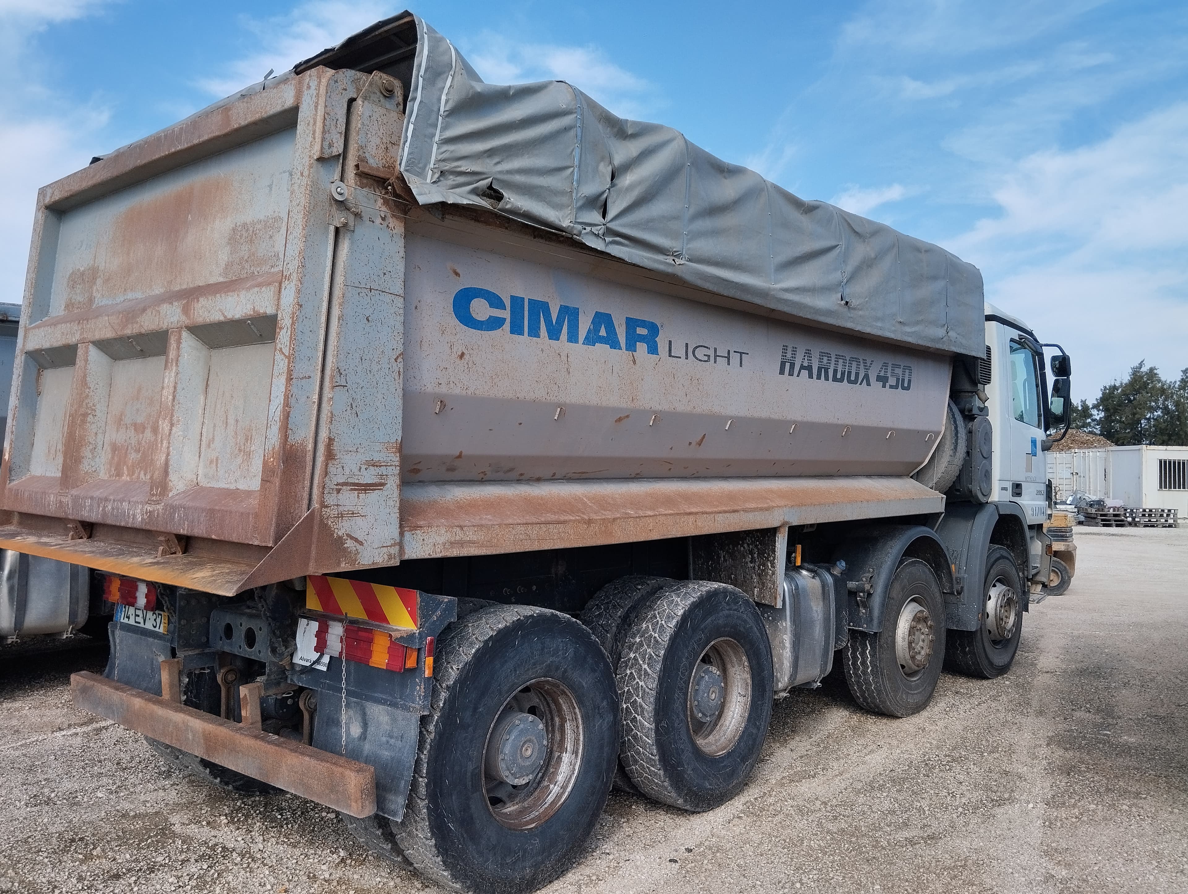Camião Basc. Tras. 32 T Mercedes-Benz ACTROS 3236K/42 8x4 — imagem 7