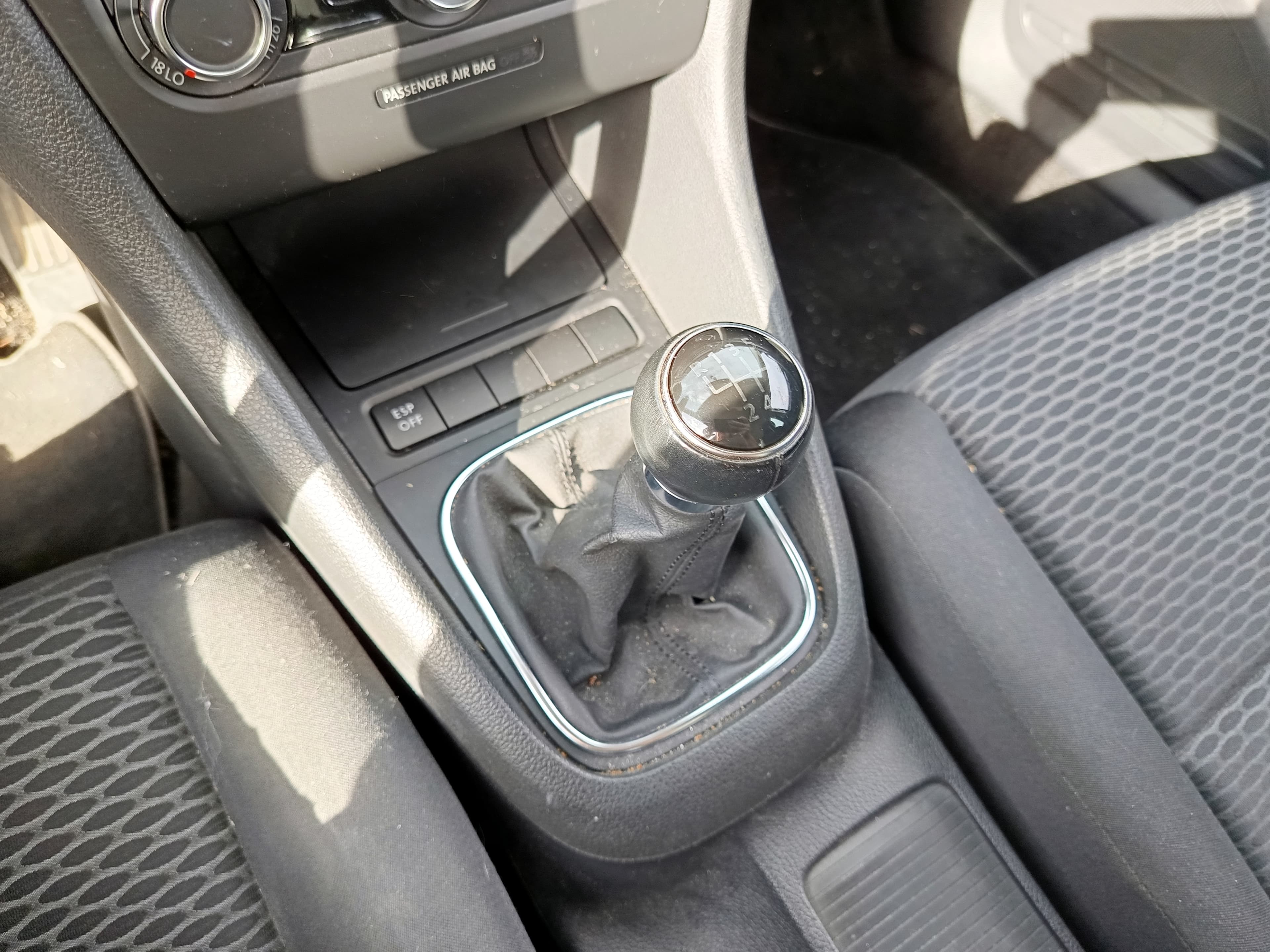 Volkswagen Golf · Année 2008 — image 34