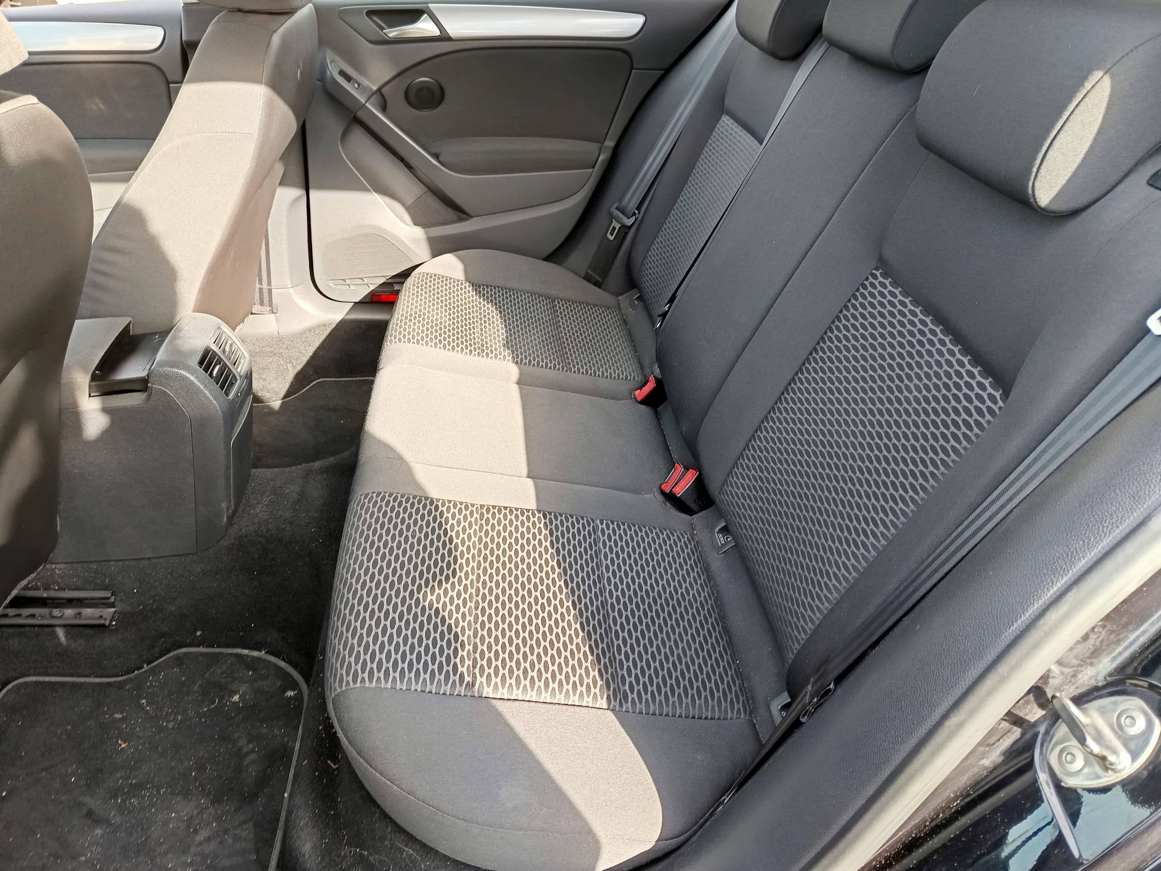 Volkswagen Golf · Année 2008 — image 24