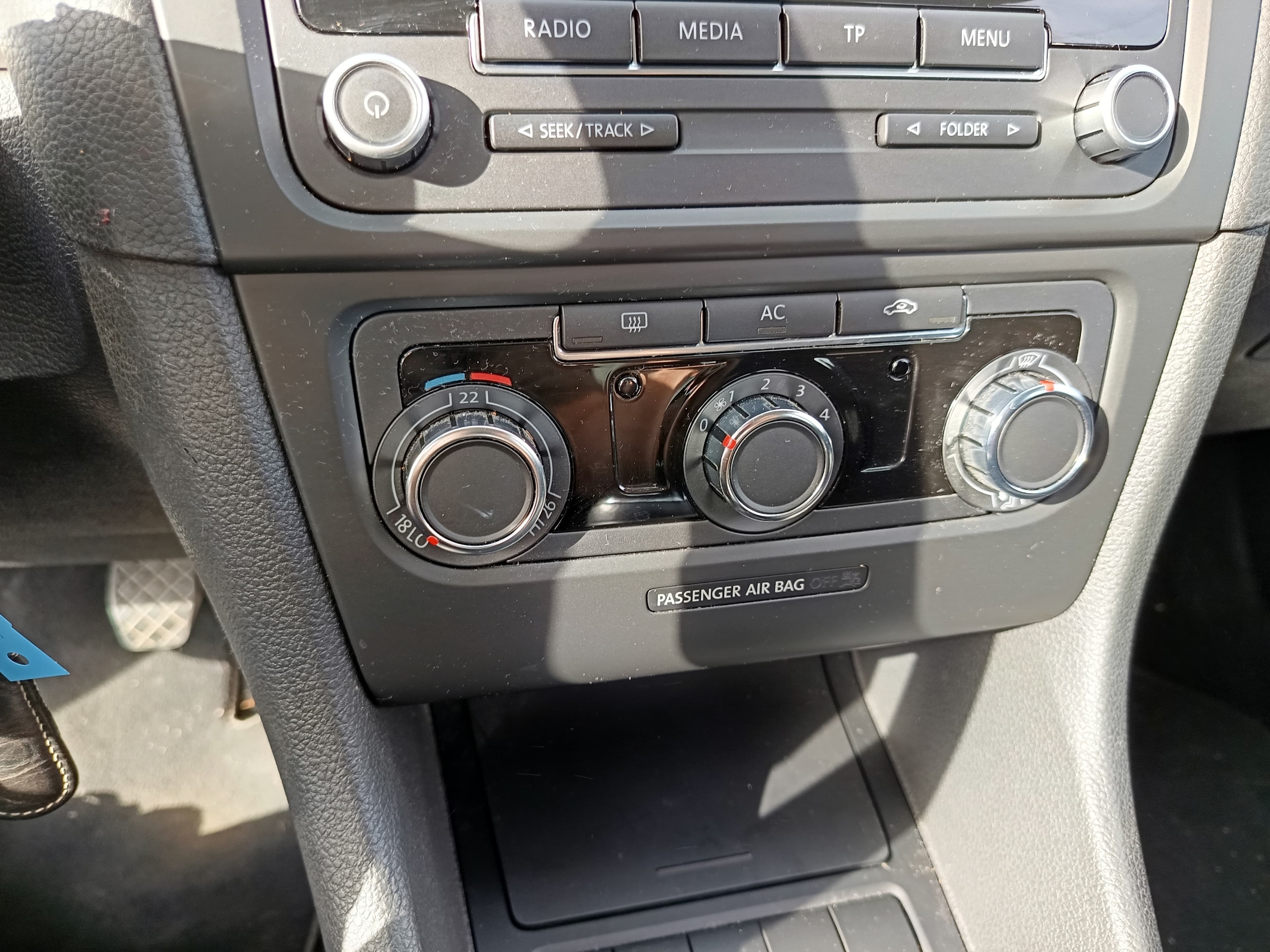 Volkswagen Golf · Année 2008 — image 32