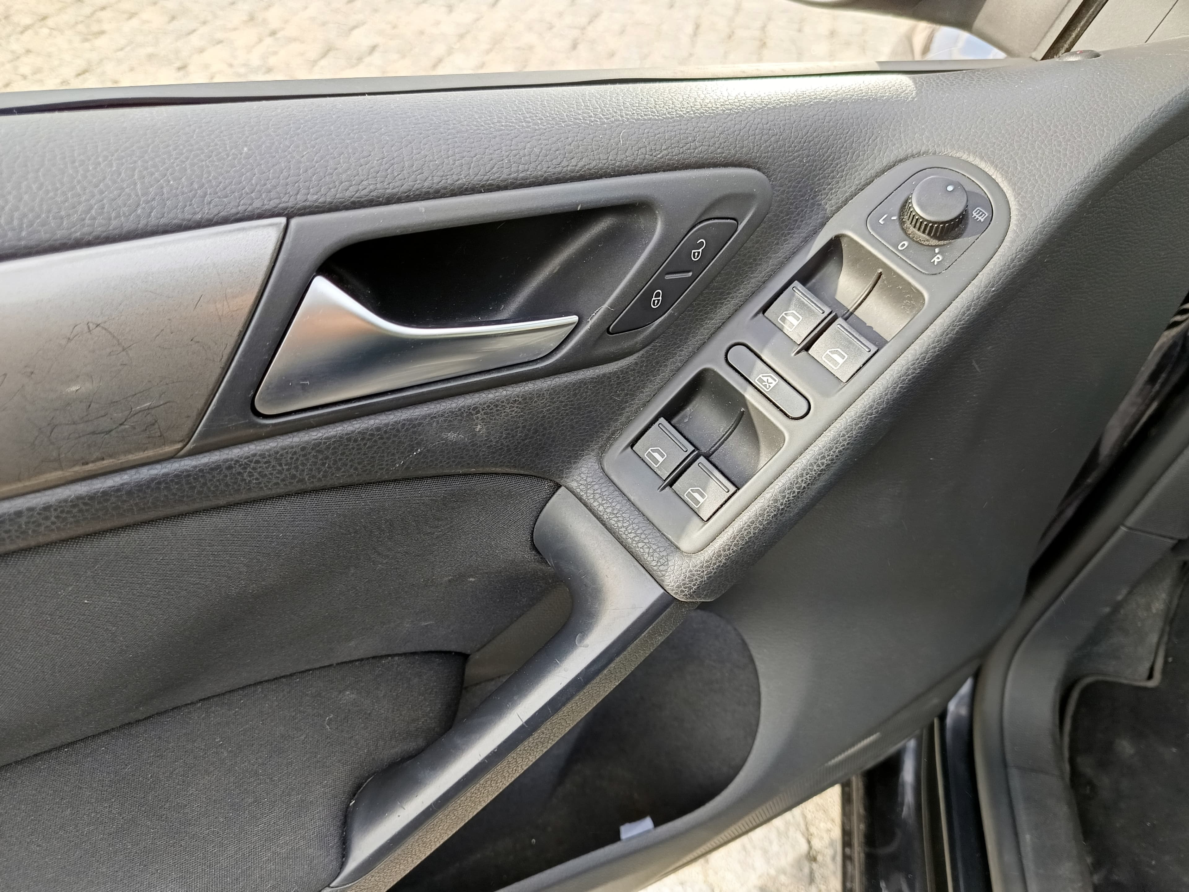 Volkswagen Golf · Année 2008 — image 26
