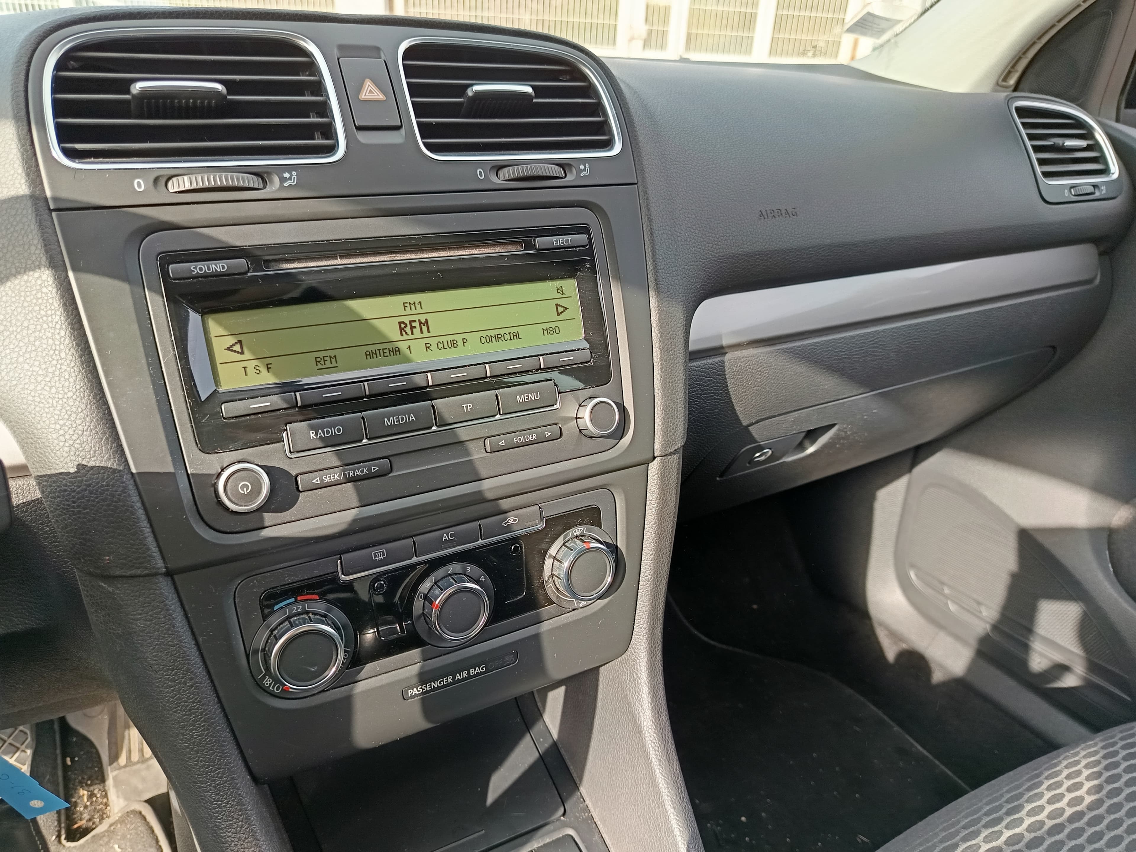 Volkswagen Golf · Année 2008 — image 30