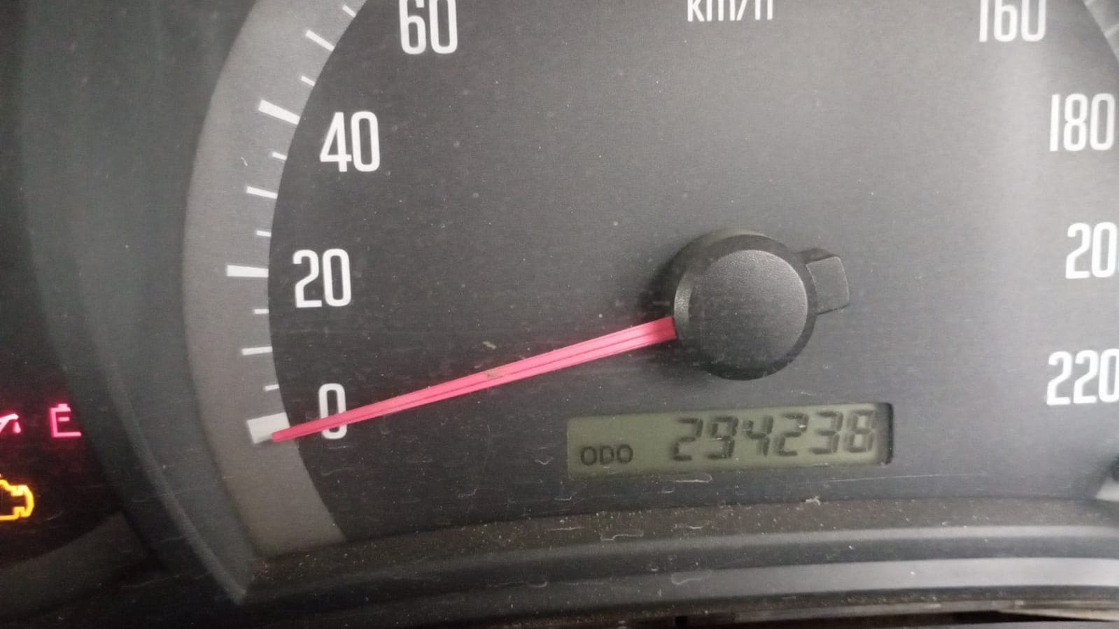 Isuzu D-TEQ KB250 · Ano 2008 — image 6