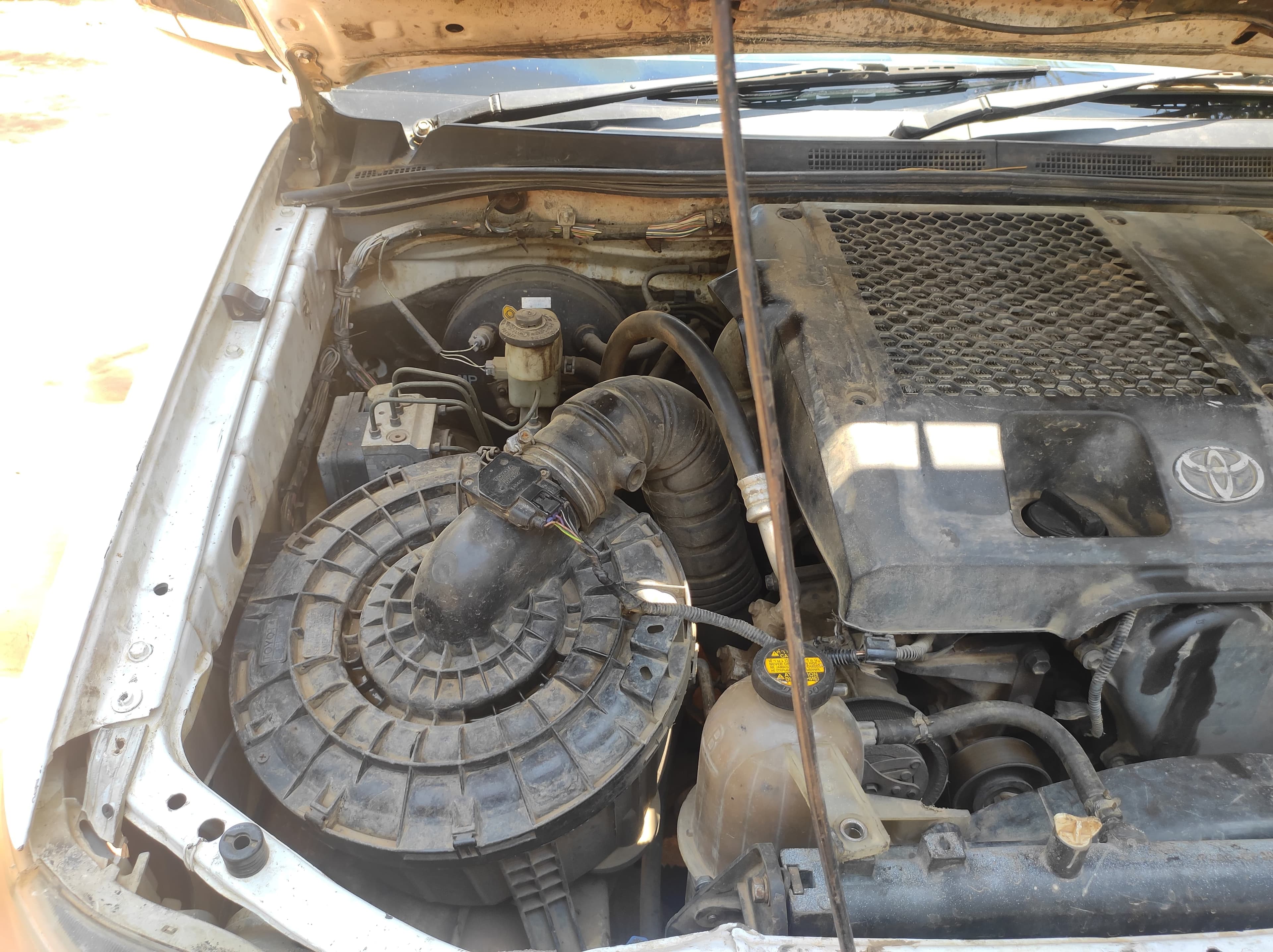 Toyota Hilux D4D — imagem 14