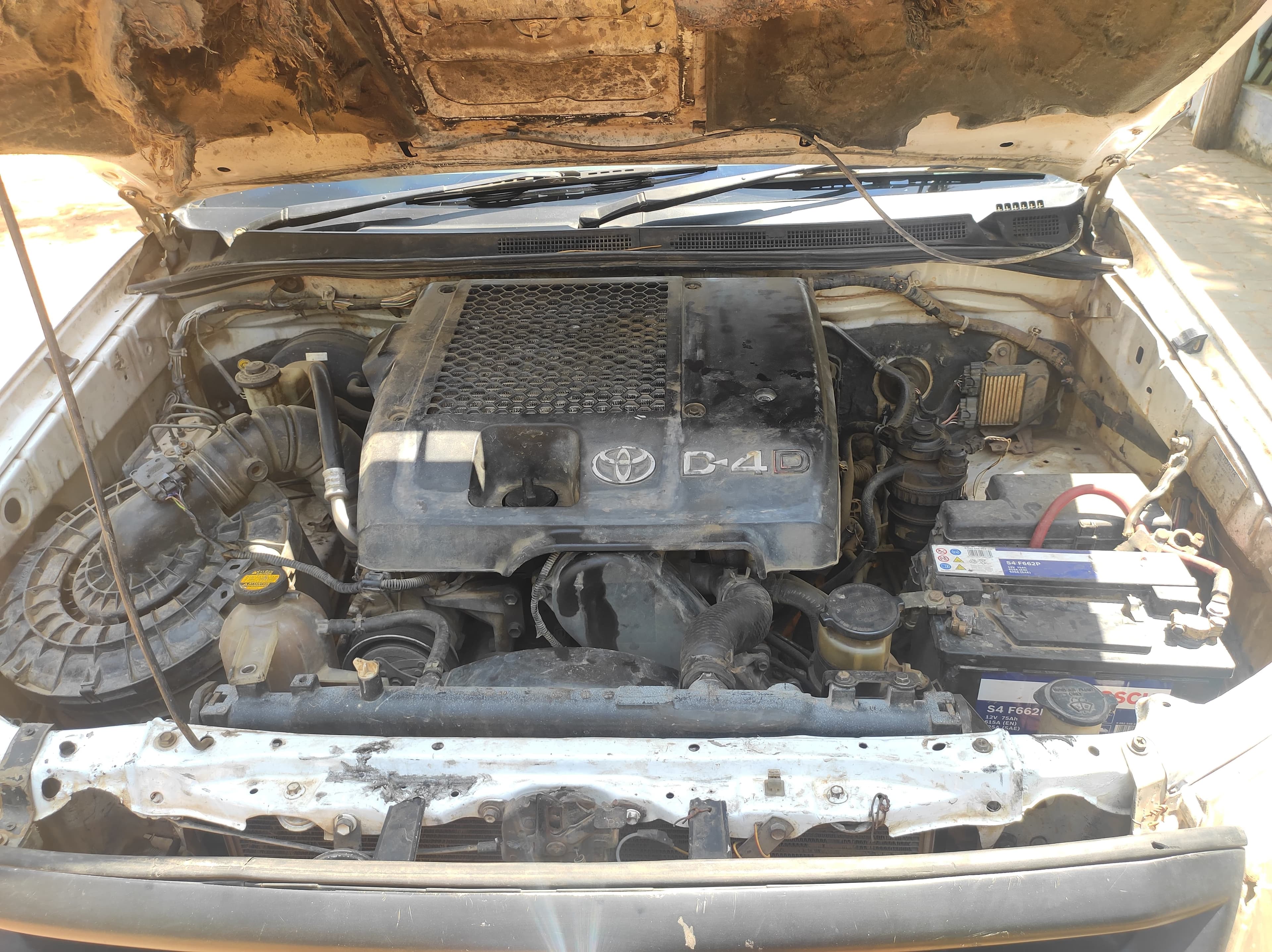 Toyota Hilux D4D — imagem 12