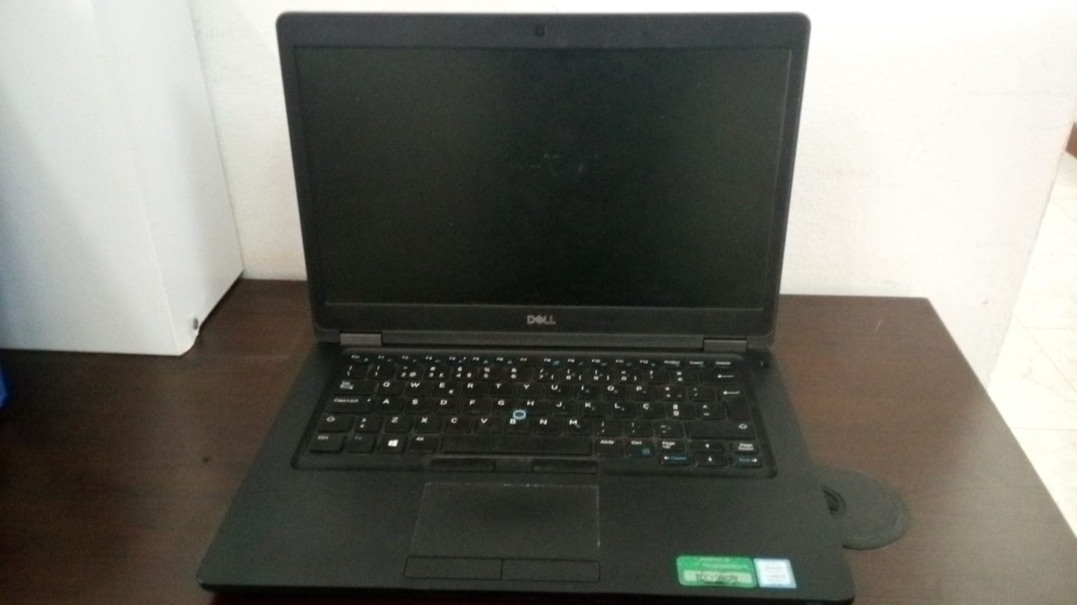 Portátil Dell Latitude 5490