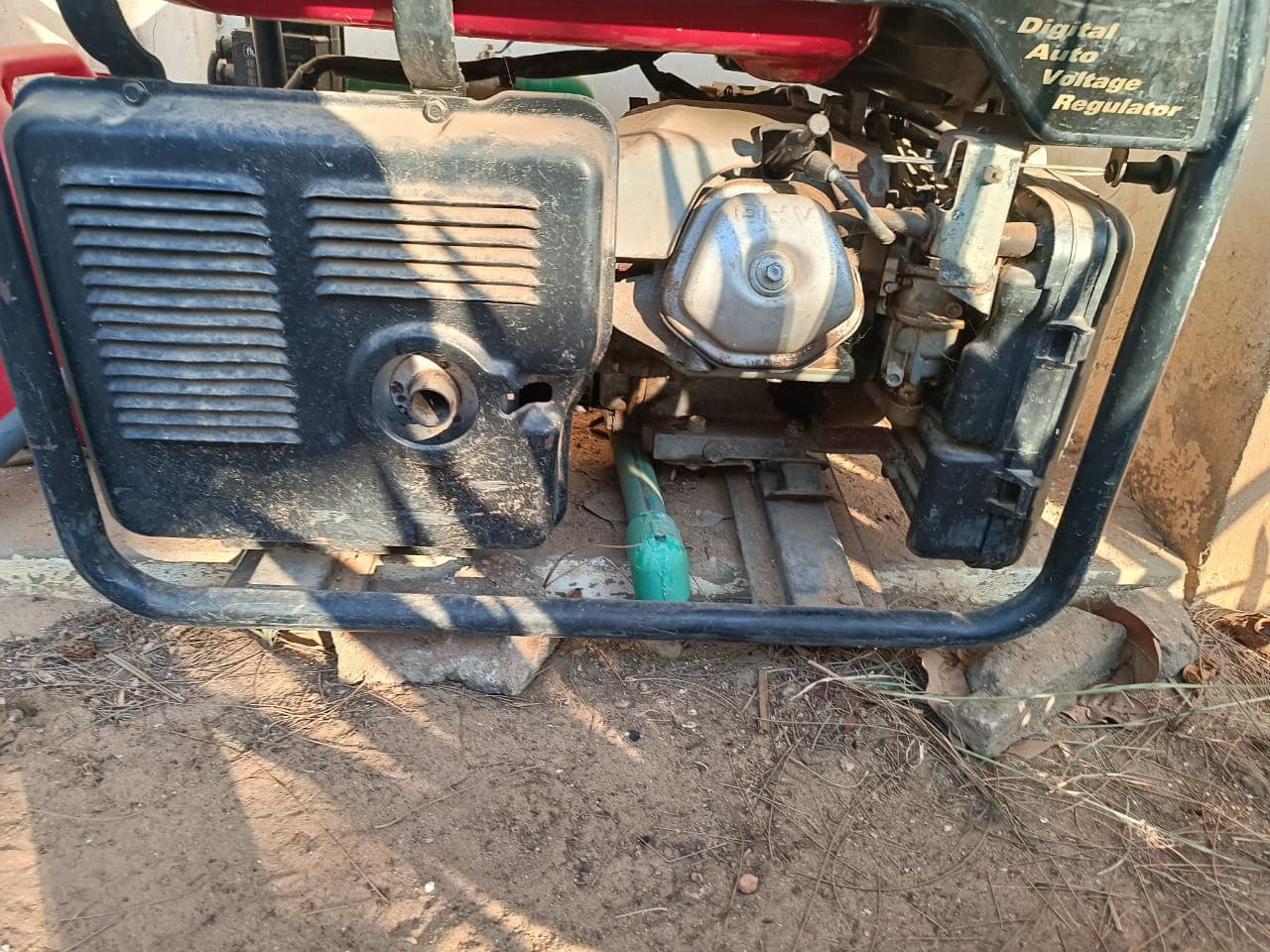 Gerador Honda EG 6500CX — imagen 8