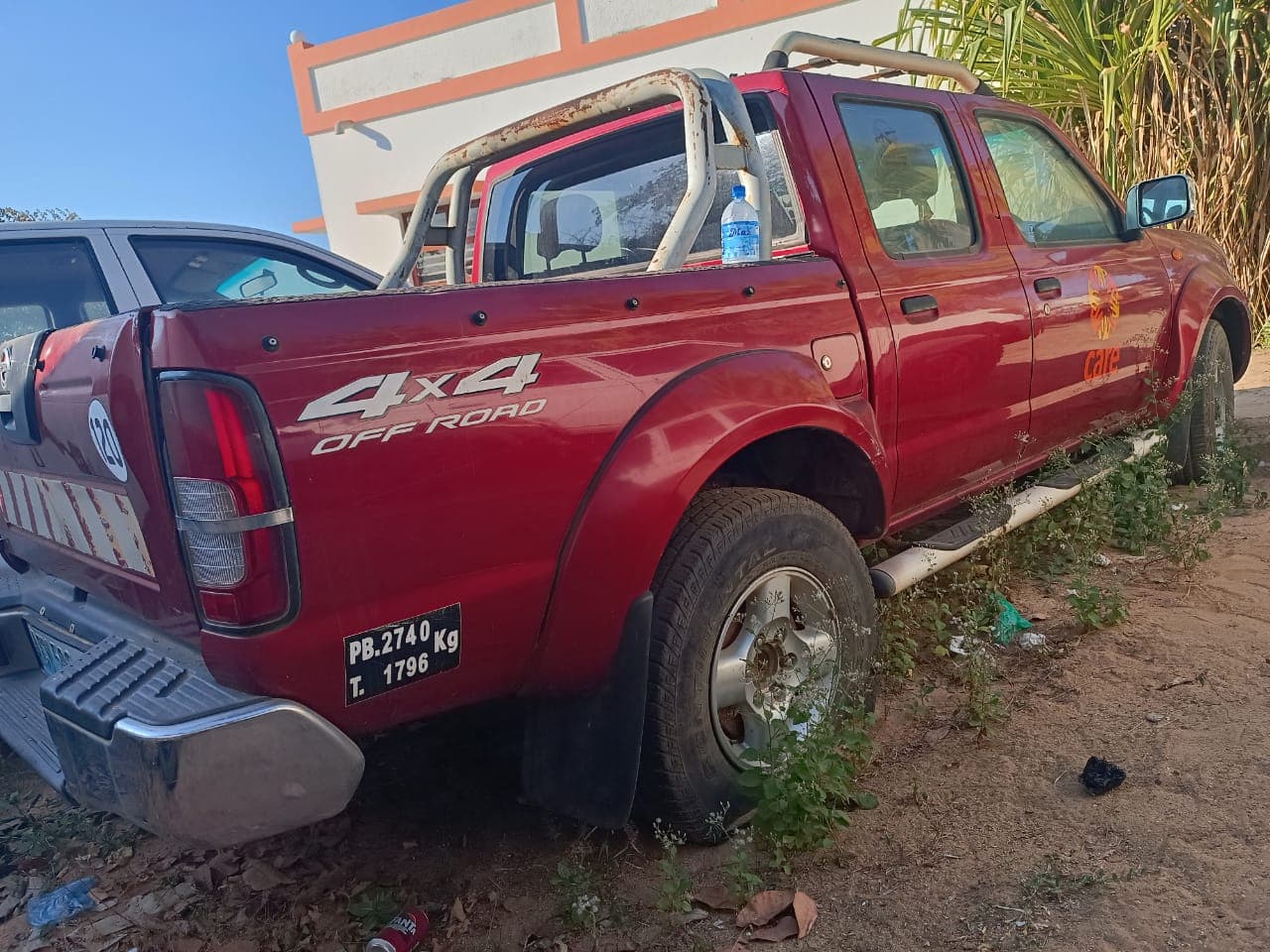 Nissan NP300 Hardbody · Ano 2012 — imagen 8