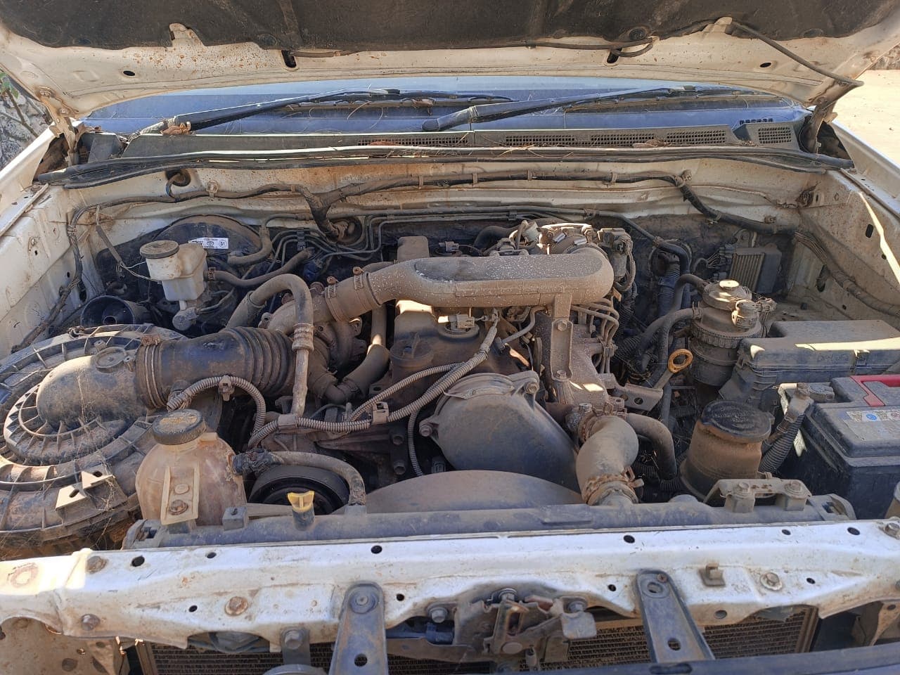 Toyota Hilux 2.5 · Ano 2009 — imagen 17