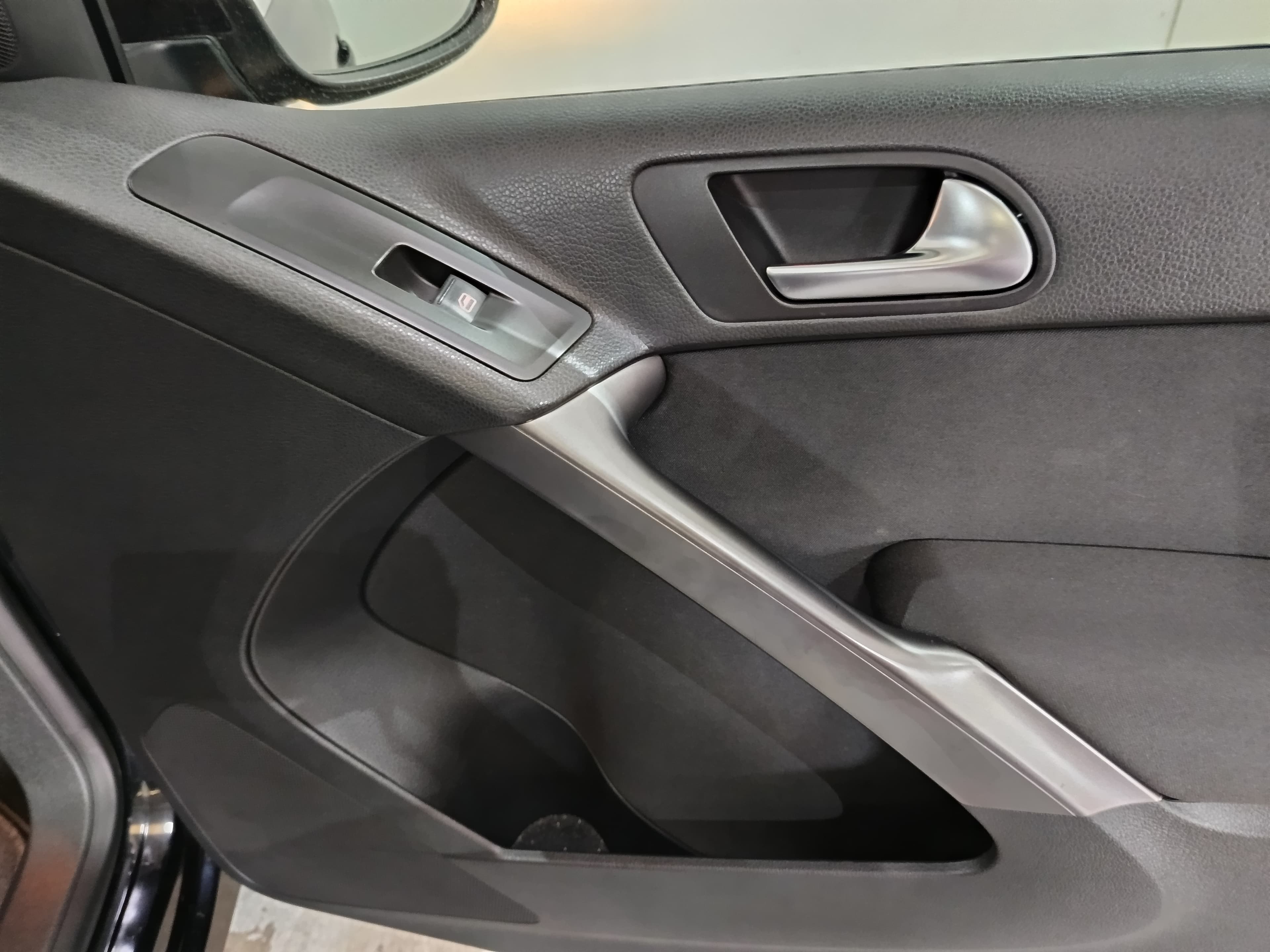 Volkswagen Tiguan · Ano 2008 — imagen 25