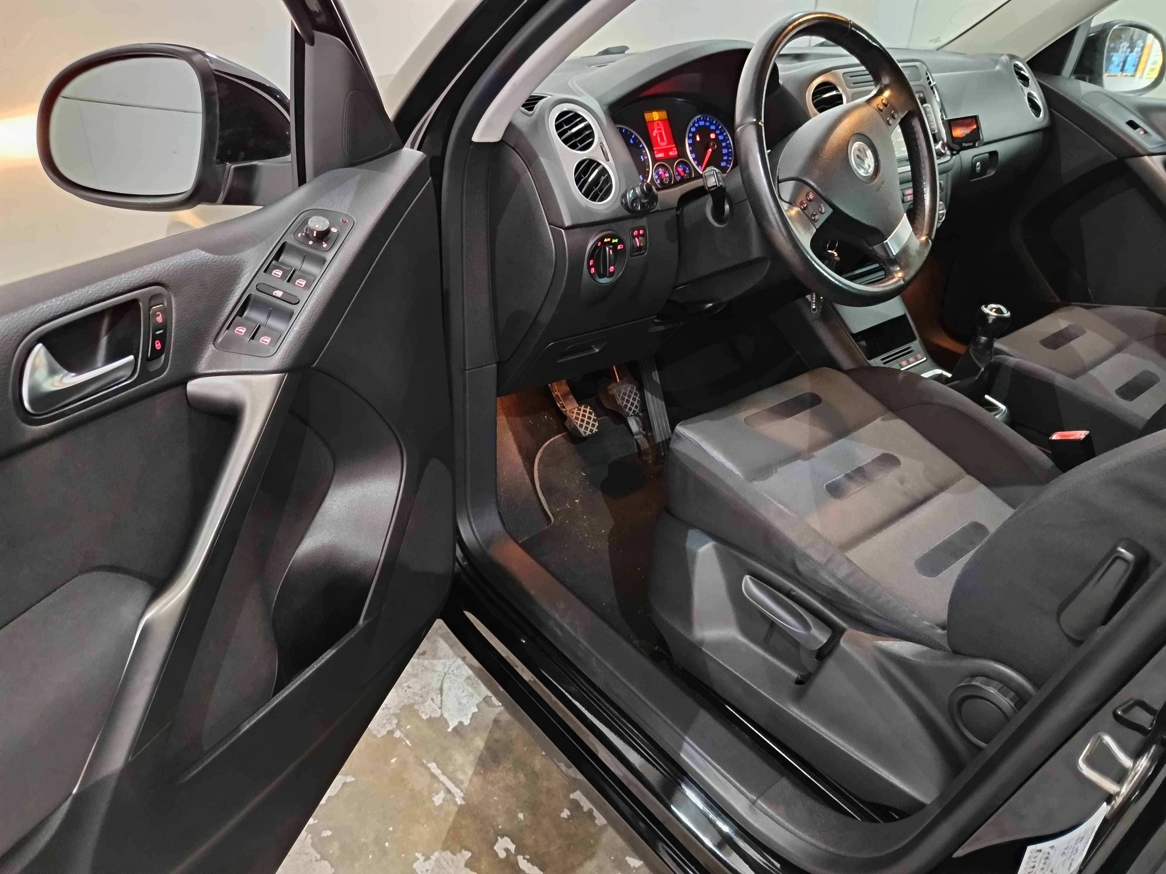 Volkswagen Tiguan · Ano 2008 — imagen 30